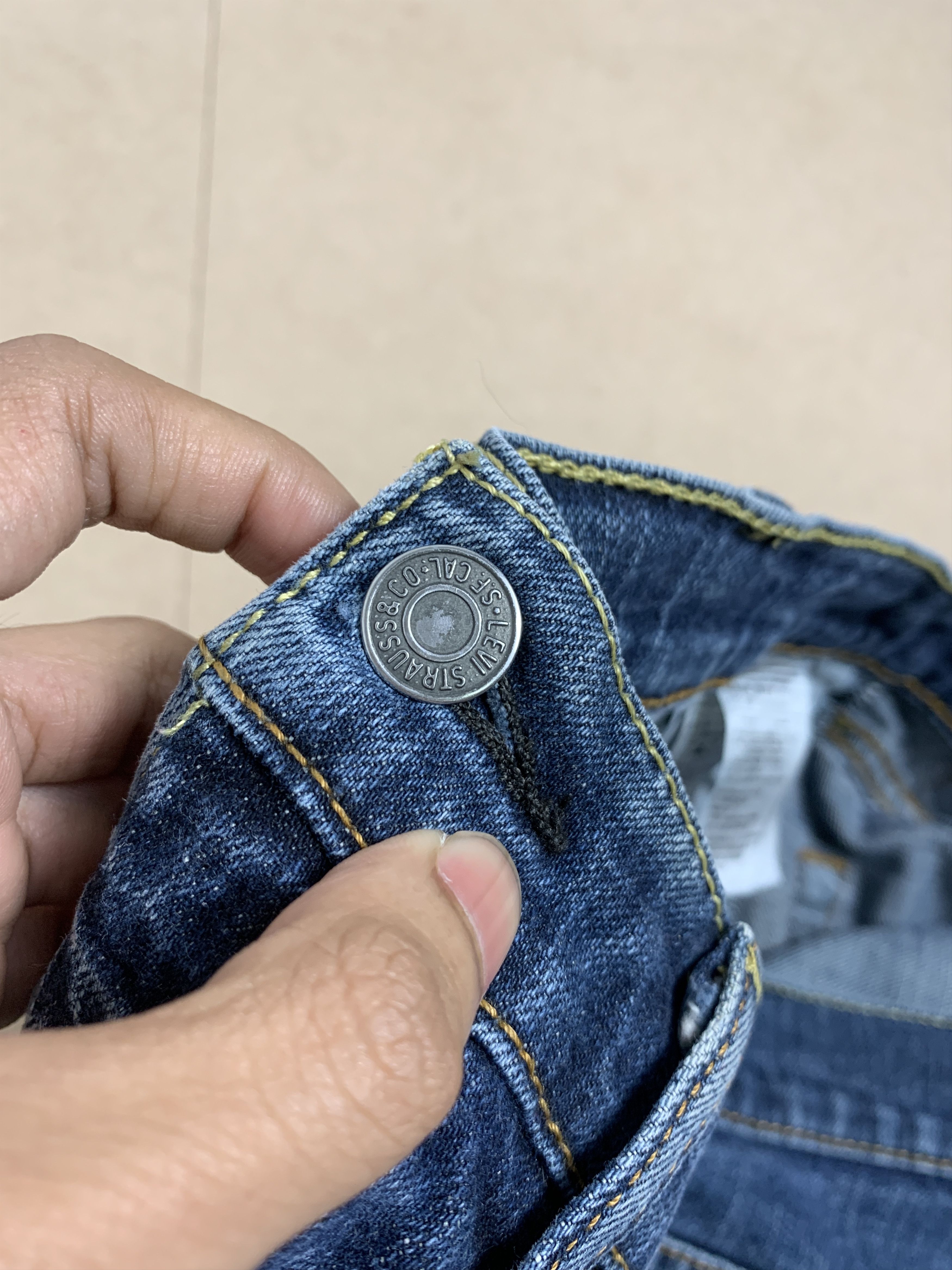 Levi's × Vintage Vintage LEVI'S 541 Distressed Faded Patch Mid Wash Jeans Size US 32 / EU 48 - 22 Thumbnail