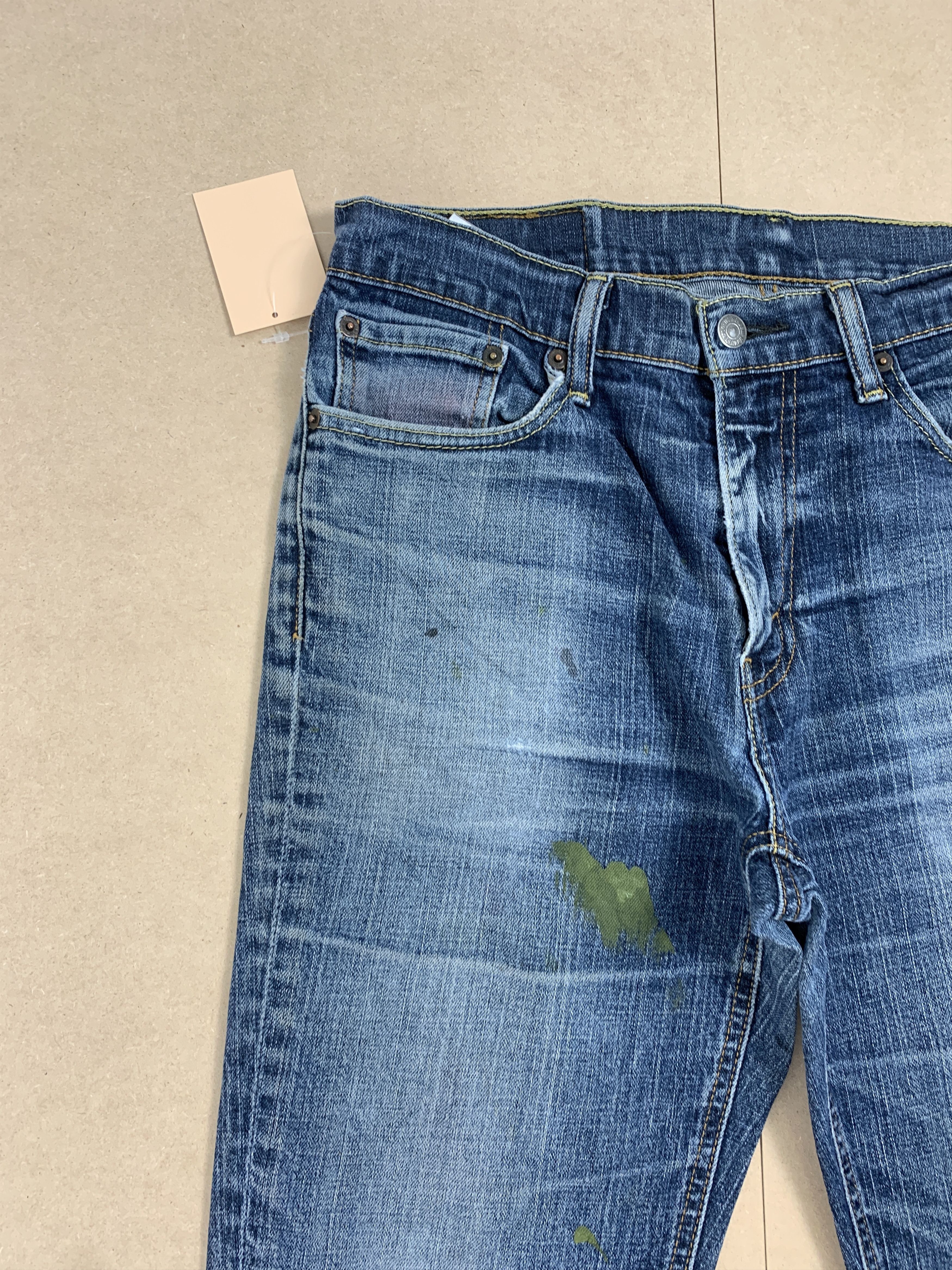 Levi's × Vintage Vintage LEVI'S 541 Distressed Faded Patch Mid Wash Jeans Size US 32 / EU 48 - 6 Thumbnail
