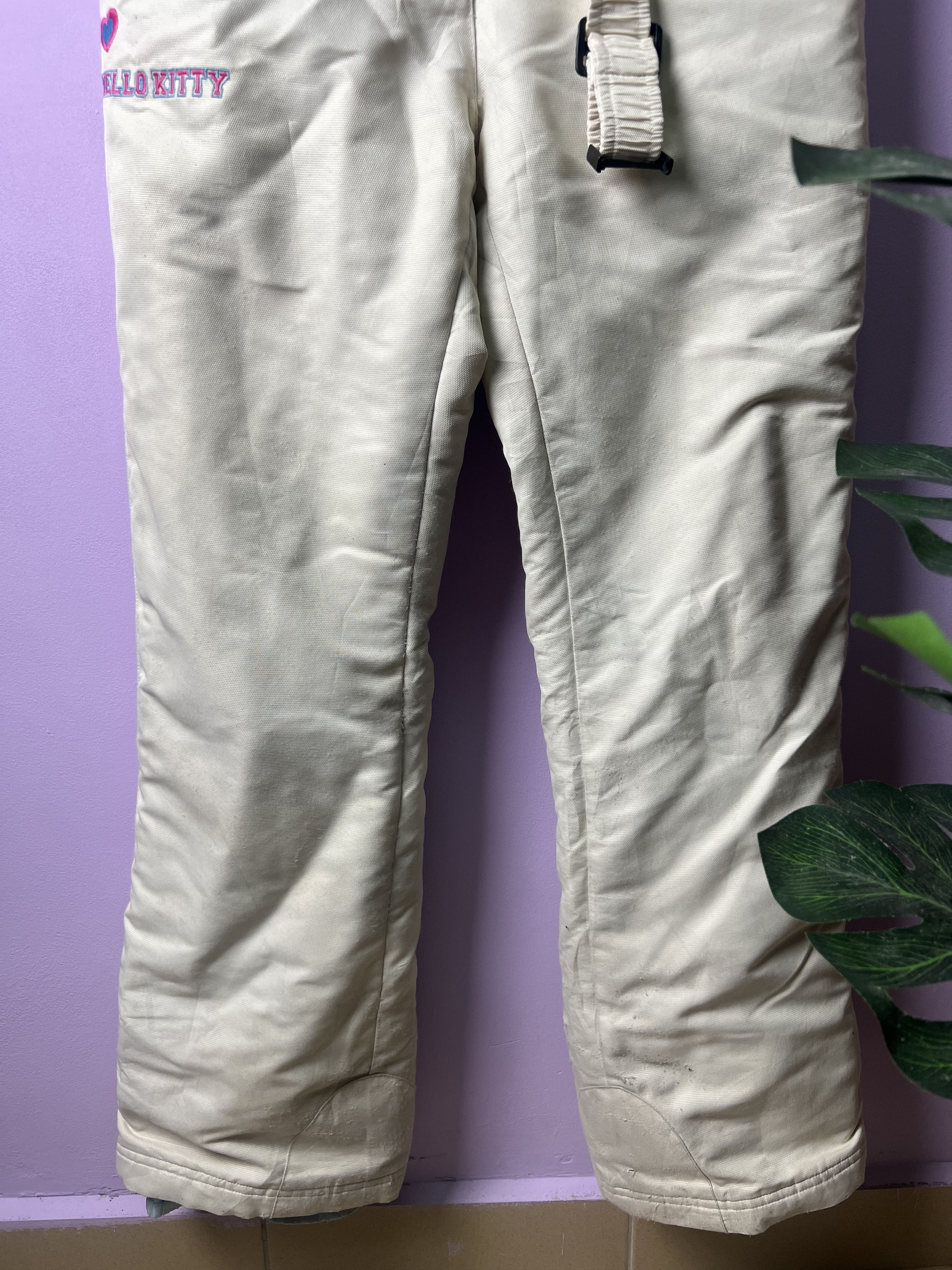 Anime 🔥Vintage Rare Hello Kitty Skiwear Overalls Size US 32 / EU 48 - 8 Thumbnail