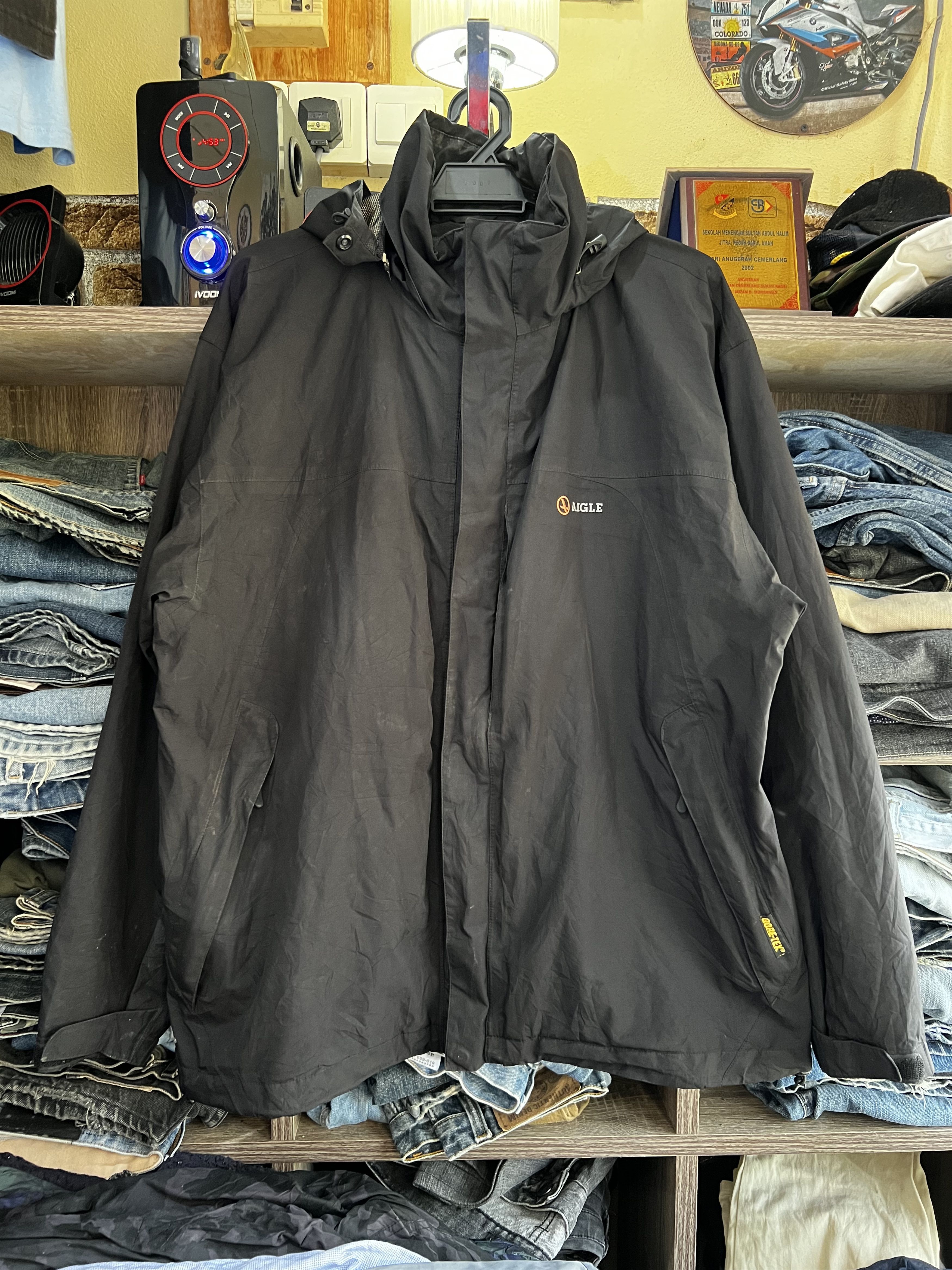 Aigle 🔥Aigle Goretex Black Zipper Windbreaker Size US XL / EU 56 / 4 - 1 Thumbnail