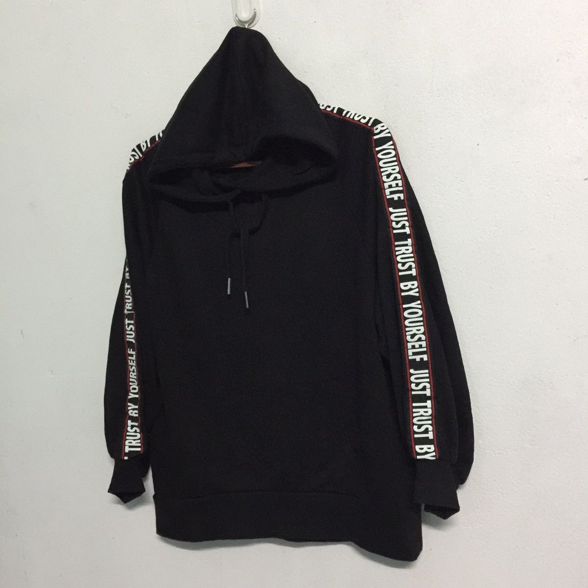 Japanese Brand Just trust by yourself spell out hoodie Size US M / EU 48-50 / 2 - 2 Thumbnail