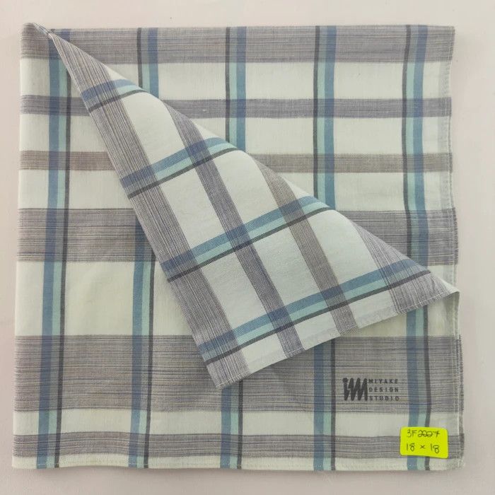 Issey Miyake × Vintage Issey Miyake Handkerchief/ Neckerchief/ Bandana - 3F2227 Size ONE SIZE - 1 Thumbnail