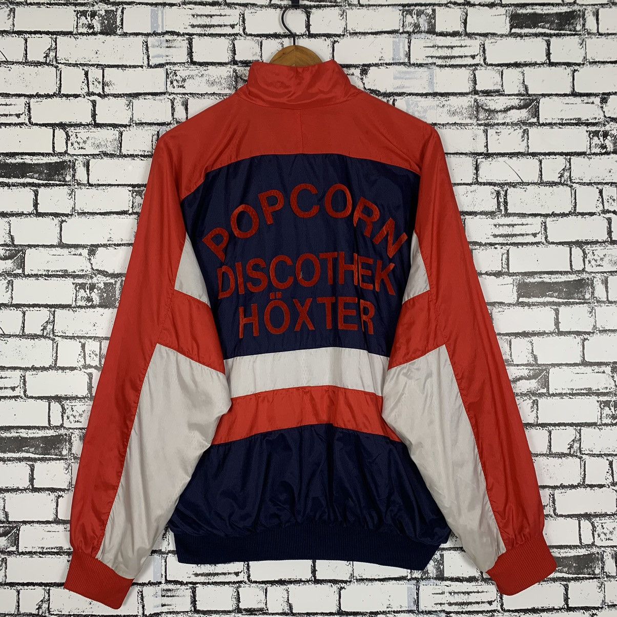 Vintage Vintage Adidas Light Jacket Size US L / EU 52-54 / 3 - 4 Thumbnail