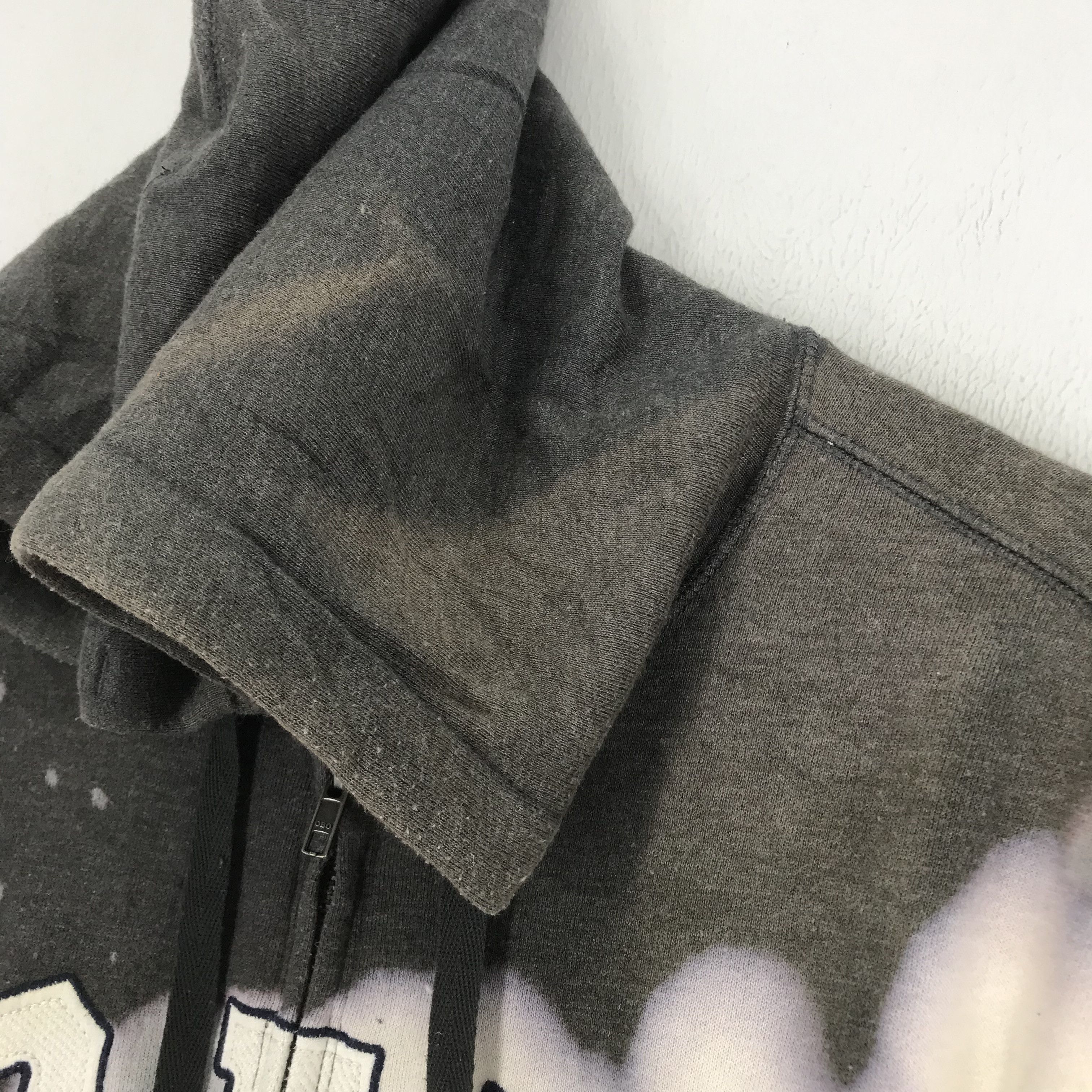 Gap Vintage Gap Hoodie Custom Acid Wash Sweater Big Logo Hoodie Size US L / EU 52-54 / 3 - 6 Thumbnail