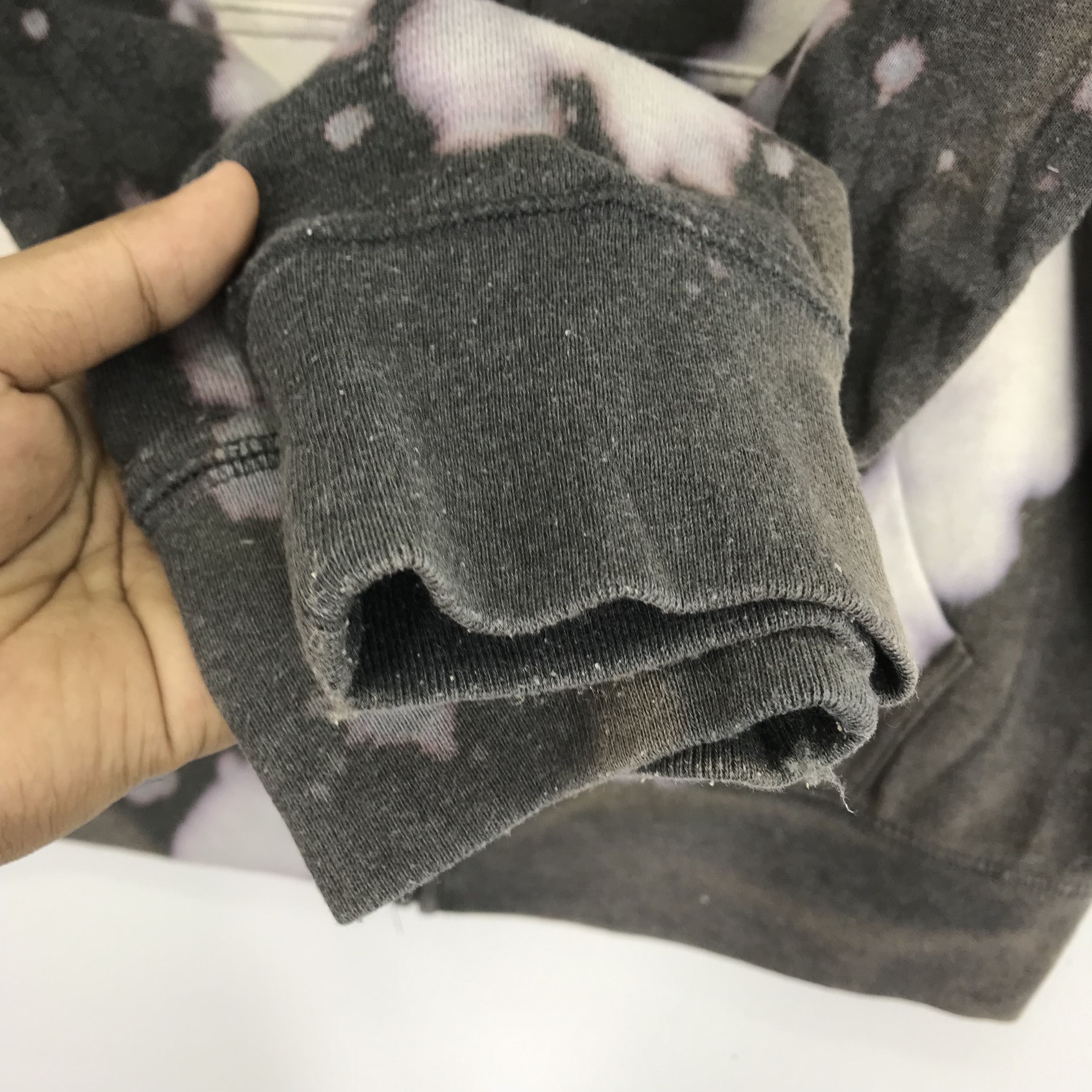 Gap Vintage Gap Hoodie Custom Acid Wash Sweater Big Logo Hoodie Size US L / EU 52-54 / 3 - 5 Thumbnail