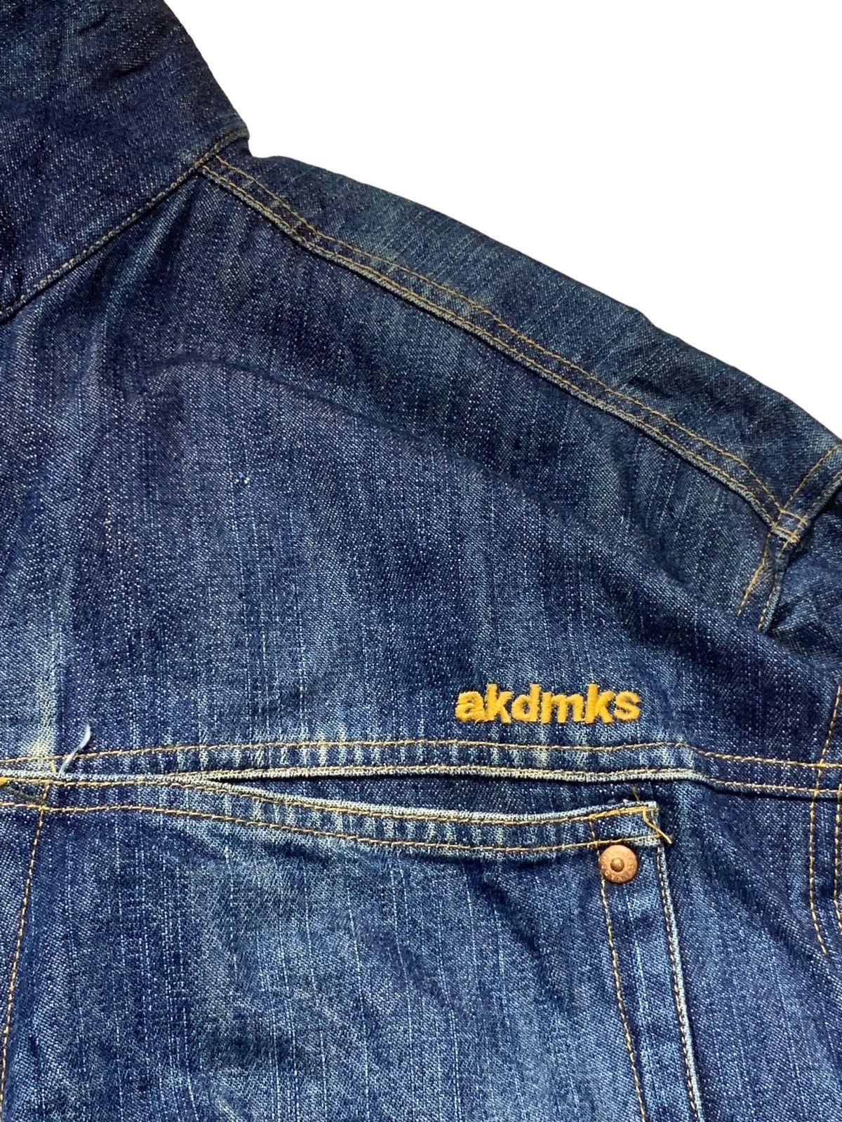 Akademiks Rare Akademiks Denim Jacket Streetwear Size US L / EU 52-54 / 3 - 5 Thumbnail