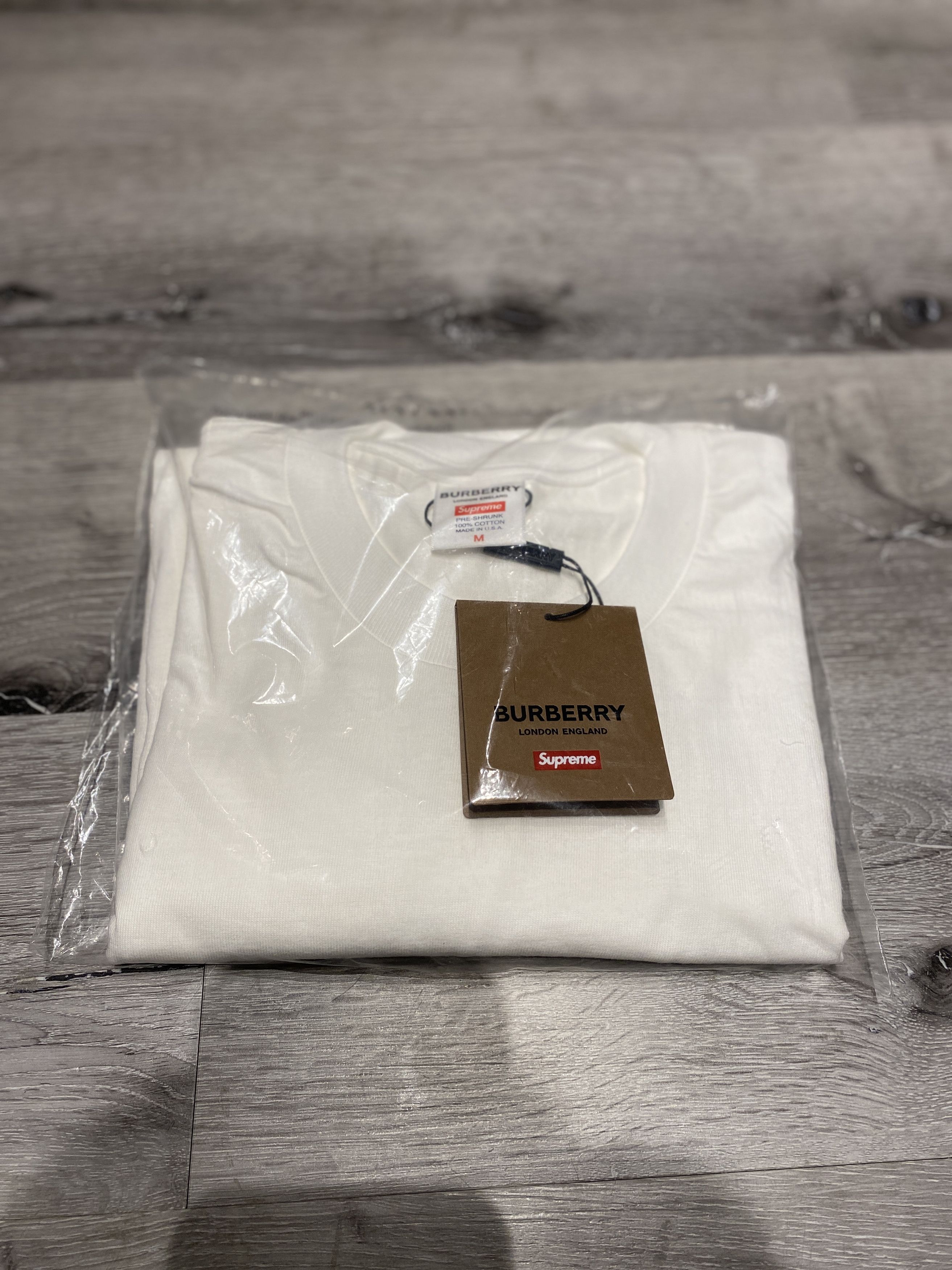 Supreme Supreme Burberry Box Logo T-shirt Size US M / EU 48-50 / 2 - 2 Thumbnail