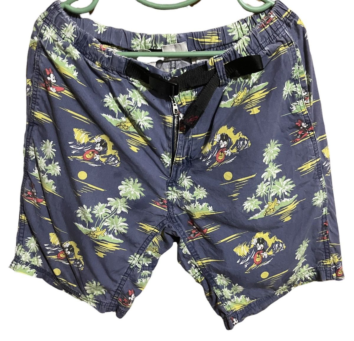 GRAMICCI X DISNEY SHORT PANTS JAPAN
