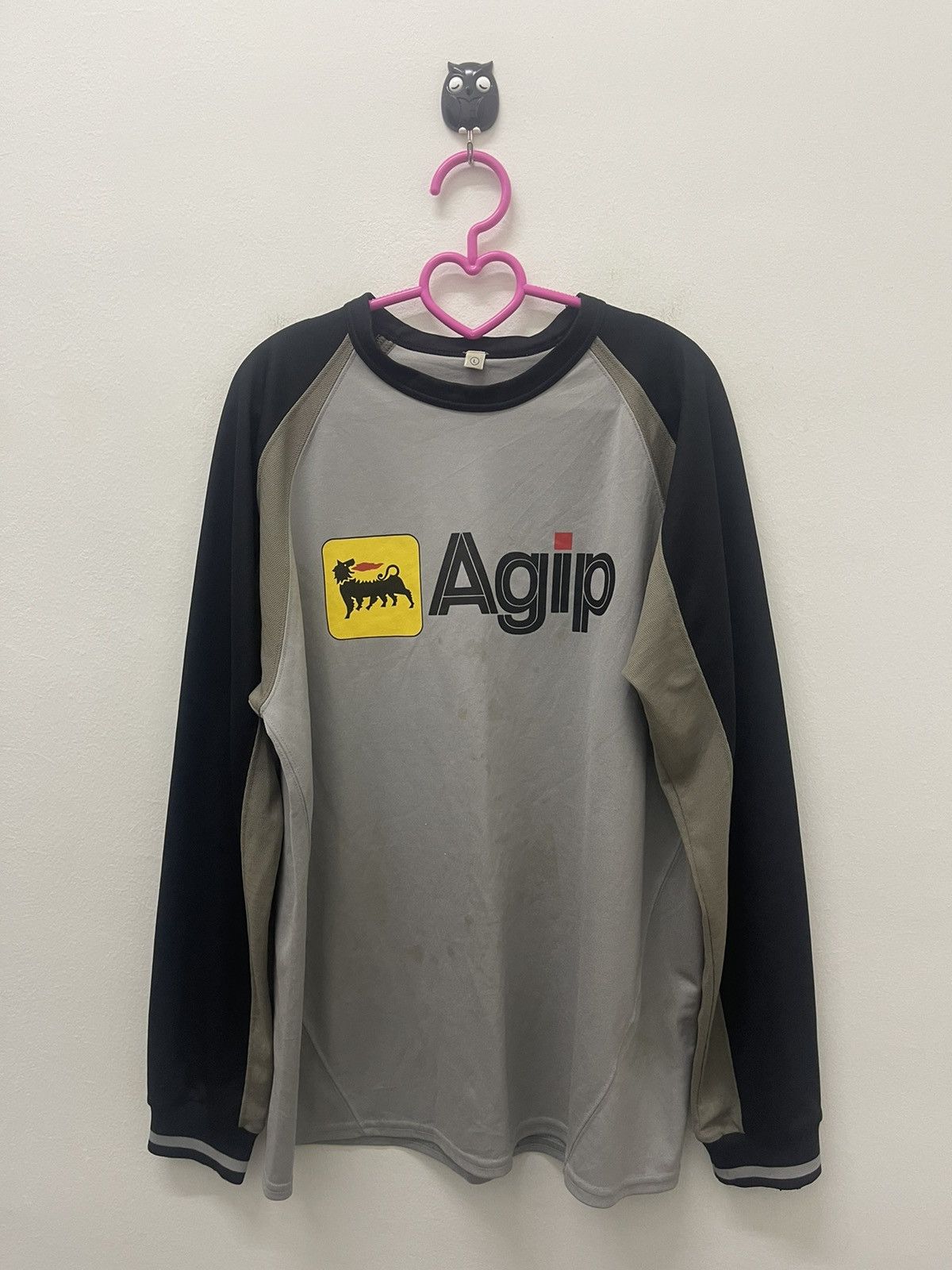 Gear for Sports Rare Vintage AGIP X Uniqlo Spell Out Size US L / EU 52-54 / 3 - 1 Thumbnail