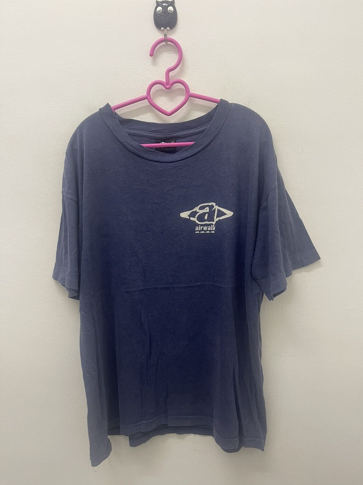 Airwalk Rare 90s Vintage AIRWALK Made in USA Spell Out Big Logo Tee Size US M / EU 48-50 / 2 - 3 Thumbnail