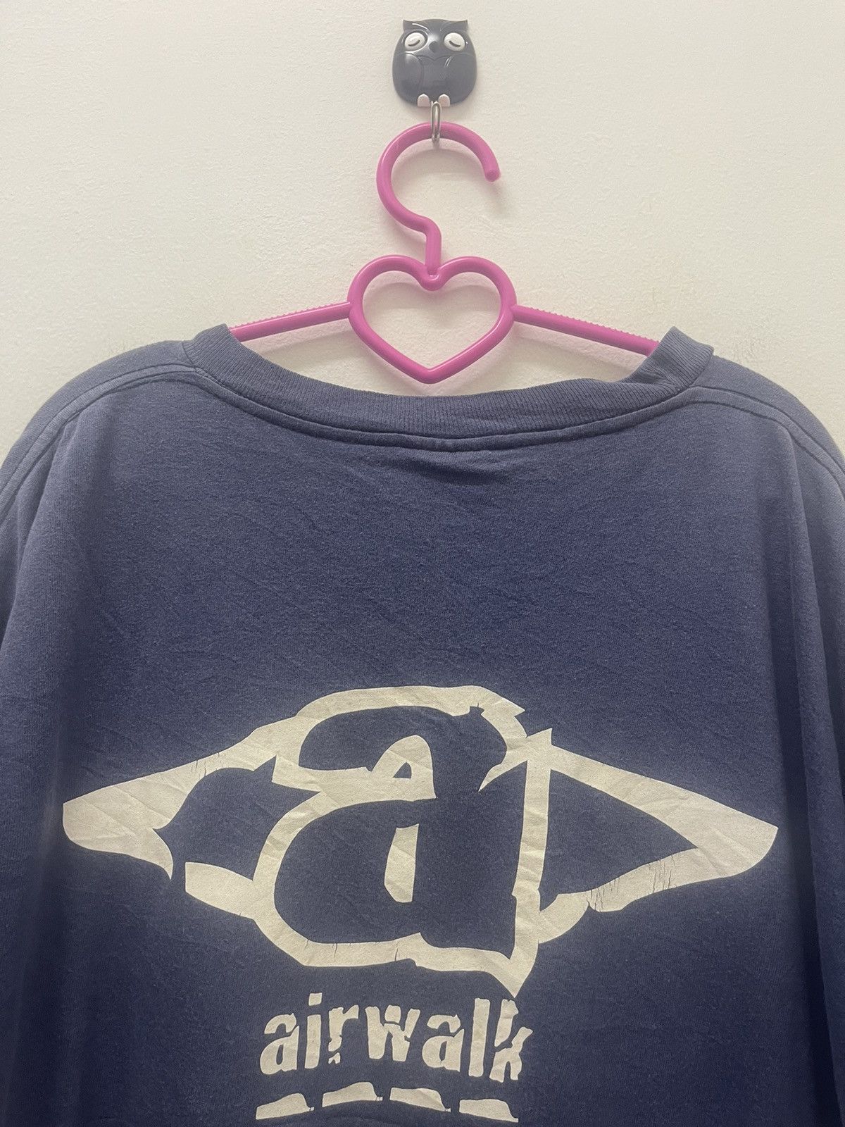 Airwalk Rare 90s Vintage AIRWALK Made in USA Spell Out Big Logo Tee Size US M / EU 48-50 / 2 - 2 Thumbnail