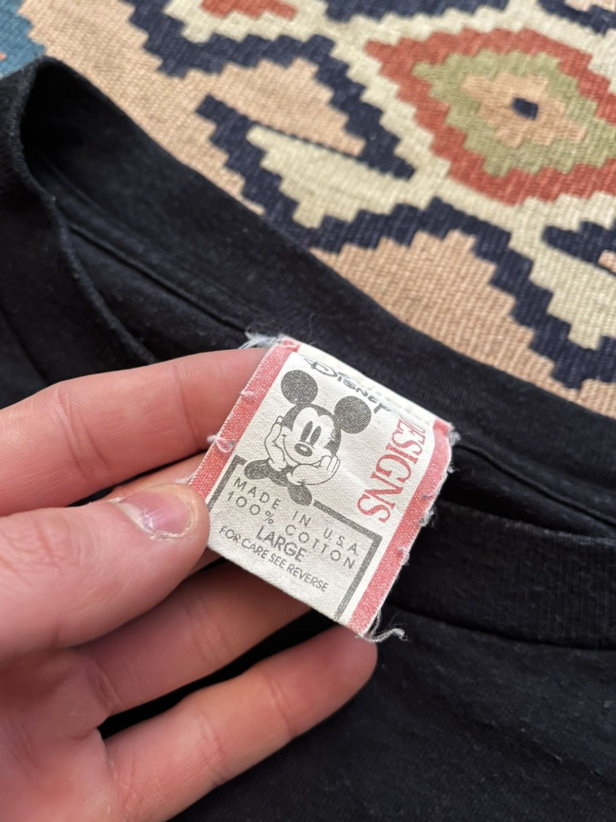 Disney Vintage fantasmic Disney t shirt 80’s dragon single stitch Size US L / EU 52-54 / 3 - 3 Thumbnail