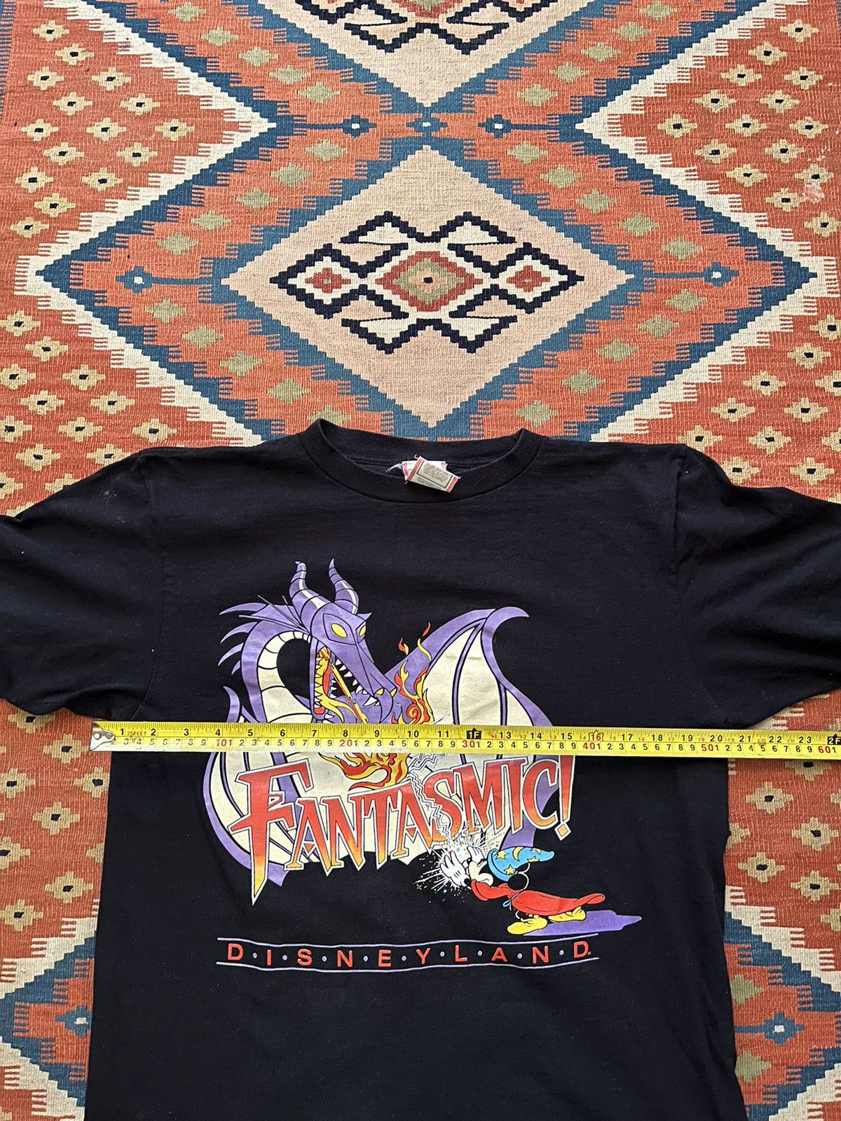 Disney Vintage fantasmic Disney t shirt 80’s dragon single stitch Size US L / EU 52-54 / 3 - 5 Thumbnail