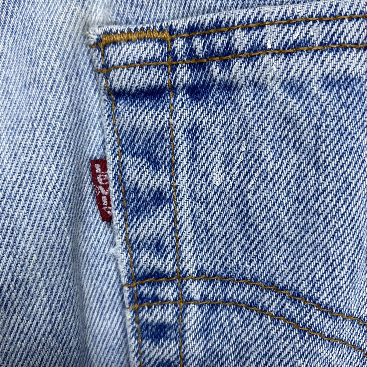 Levi's Vintage Levi’s 550 Leg Tapered Paint Splash Distressed Denim Size US 34 / EU 50 - 16 Thumbnail