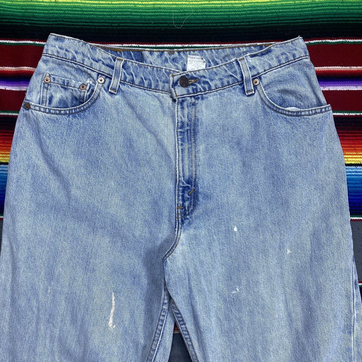 Levi's Vintage Levi’s 550 Leg Tapered Paint Splash Distressed Denim Size US 34 / EU 50 - 2 Thumbnail