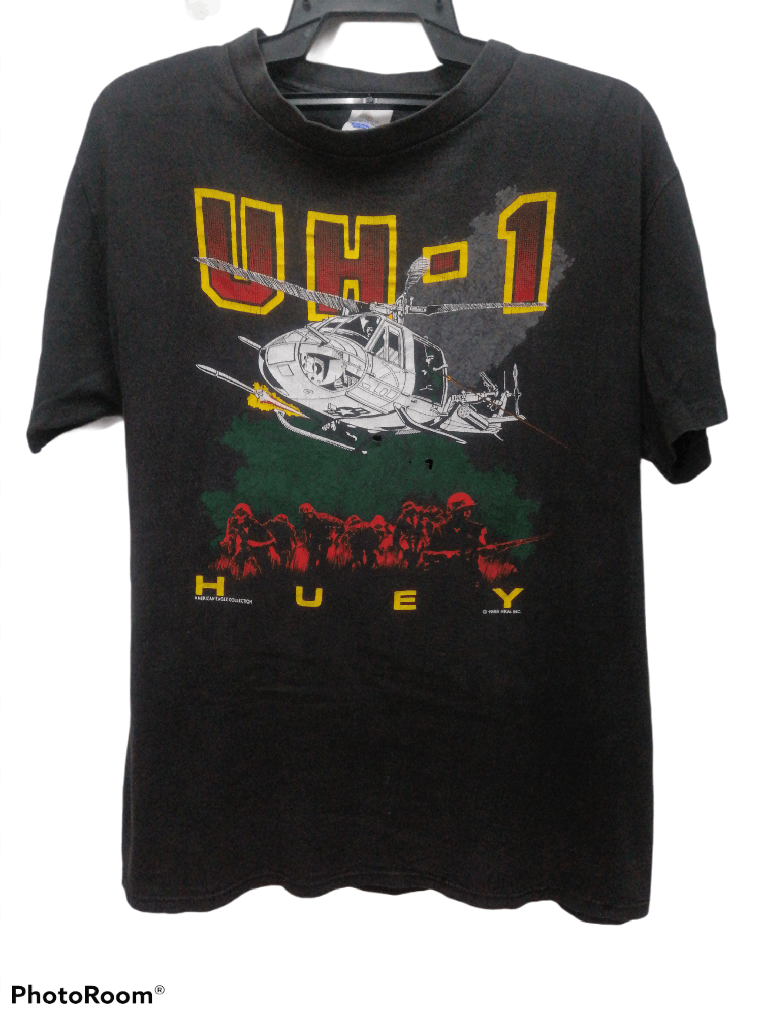 Vintage UH-1 HUEY ARMY HELICOPTER AMERICAN EAGLE COLLECTION 1988 Size US L / EU 52-54 / 3 - 1 Thumbnail