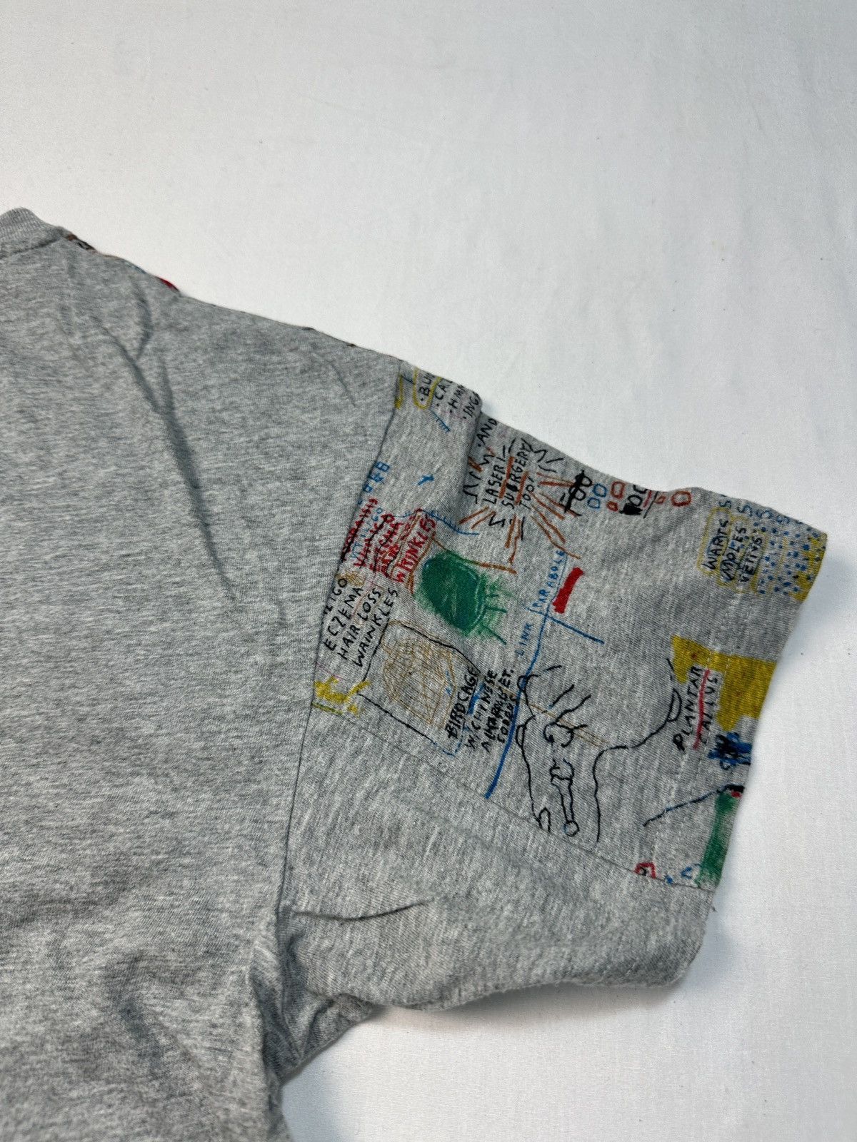 Jean-Michel Basquiat Uniqlo X Jean Michel Basquiat Arts tshirt Size US M / EU 48-50 / 2 - 15 Thumbnail