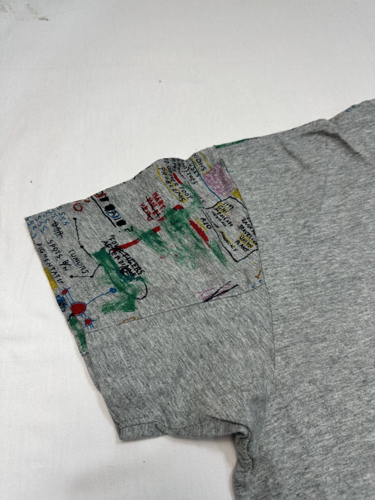 Jean-Michel Basquiat Uniqlo X Jean Michel Basquiat Arts tshirt Size US M / EU 48-50 / 2 - 14 Thumbnail