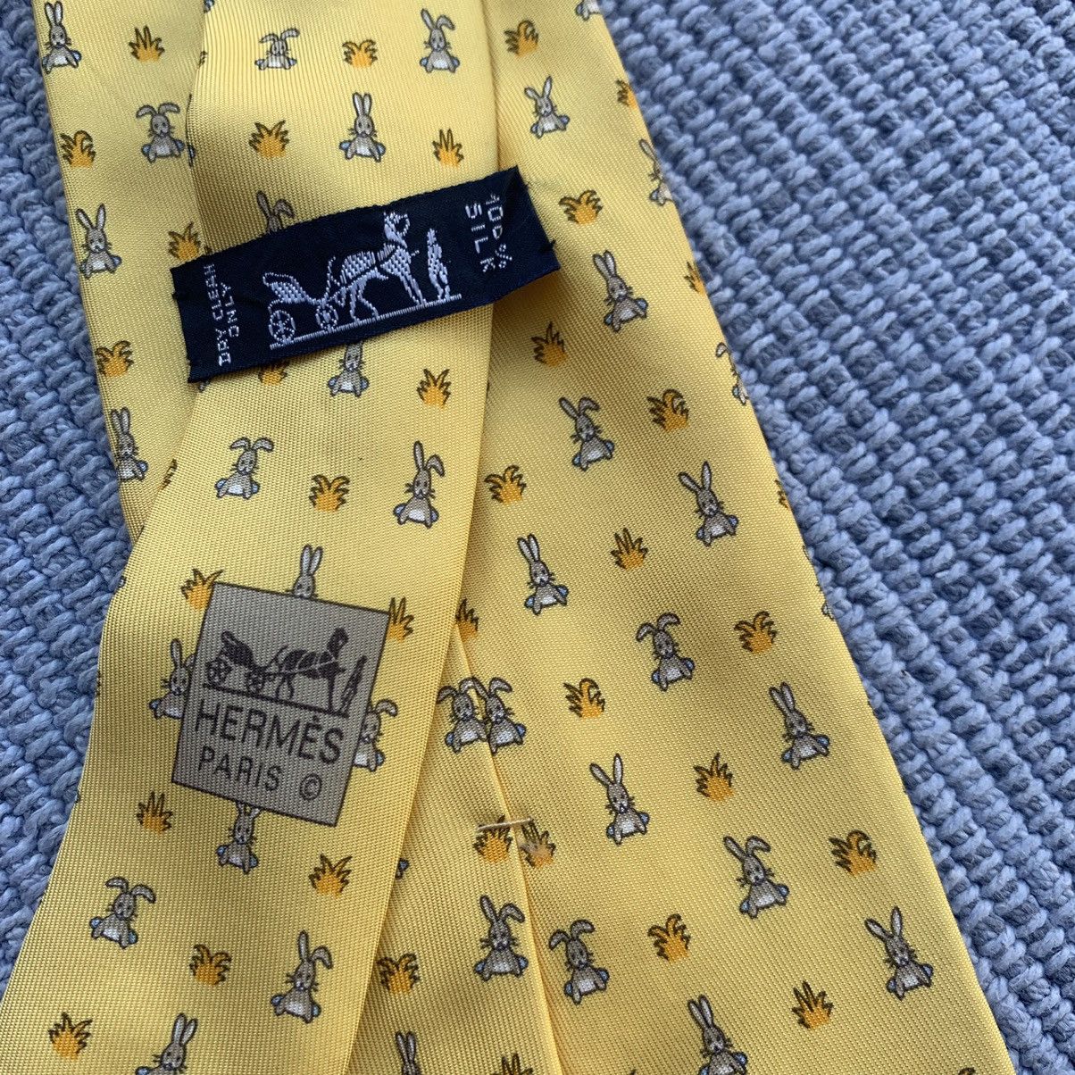 Hermes Vintage rabbit tie Size ONE SIZE - 2 Thumbnail