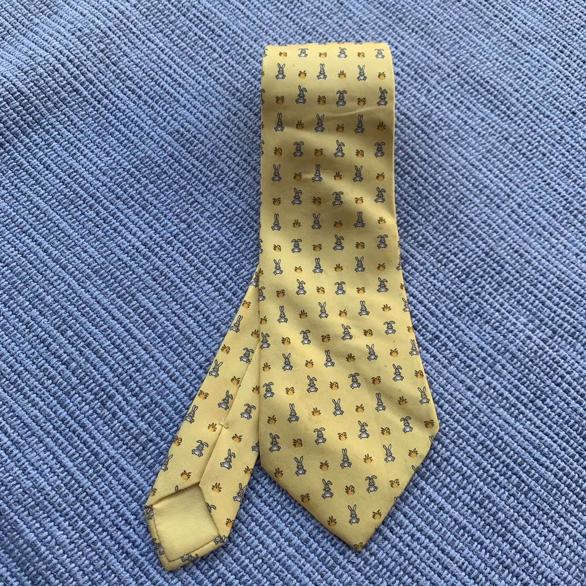 Vintage rabbit tie