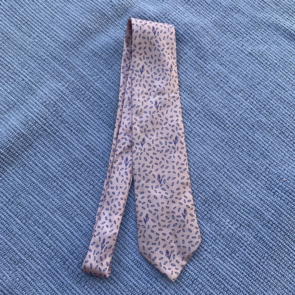 Vintage Vintage hermes pink tie Size ONE SIZE - 1 Thumbnail