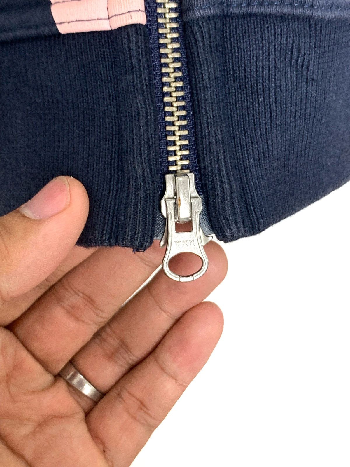 Tommy Hilfiger Very Rare‼️ Tommy Hilfiger NyC Logo Full Zipper Hoodie Size US M / EU 48-50 / 2 - 10 Thumbnail
