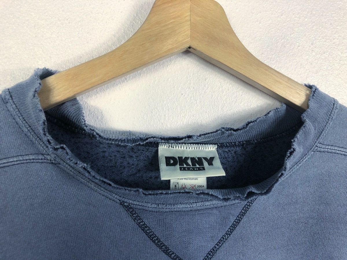 DKNY Rare Vintage 90s DKNY Big Logo Sweatshirt Made in USA Size US XXL / EU 58 / 5 - 11 Thumbnail
