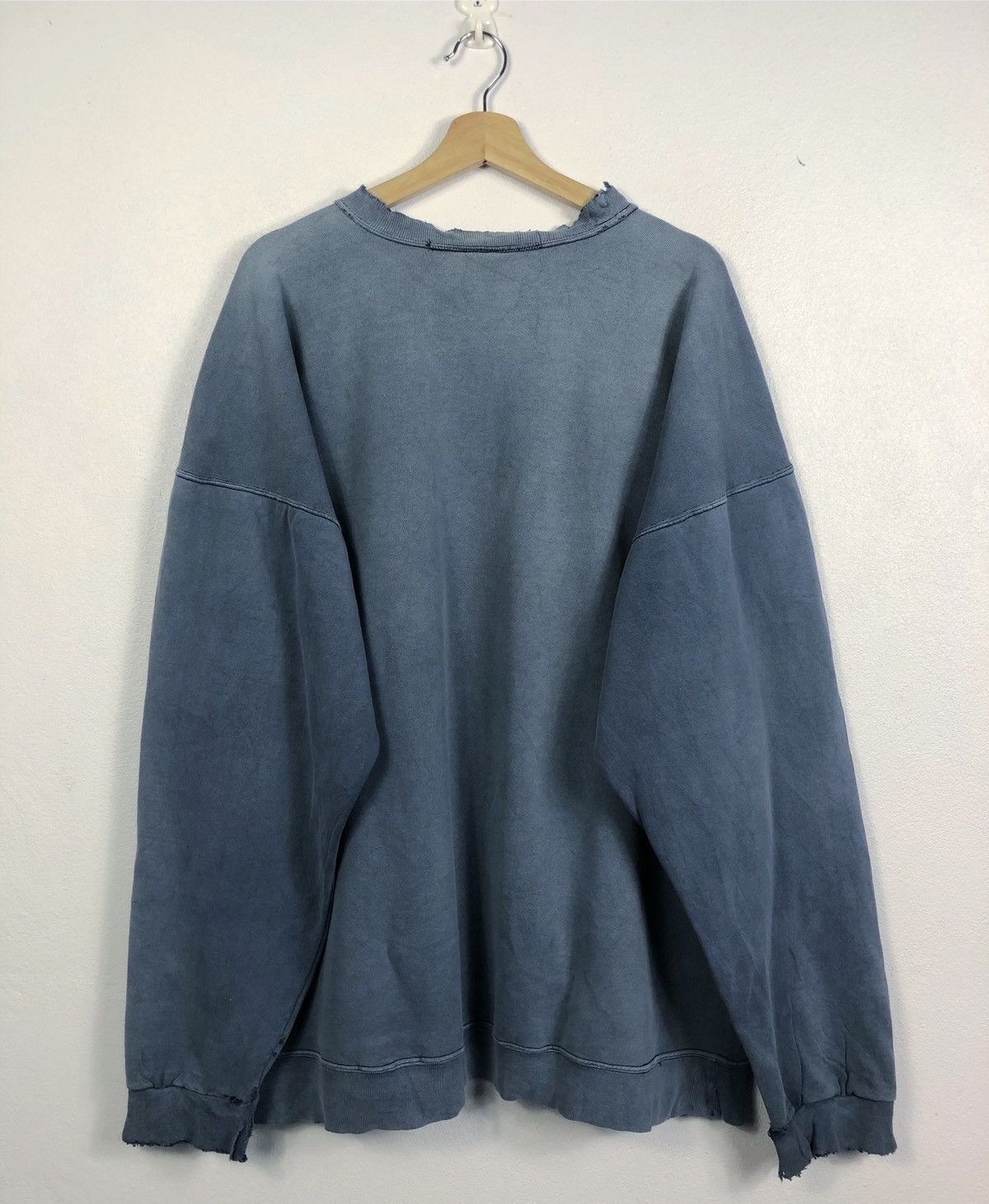 DKNY Rare Vintage 90s DKNY Big Logo Sweatshirt Made in USA Size US XXL / EU 58 / 5 - 7 Thumbnail