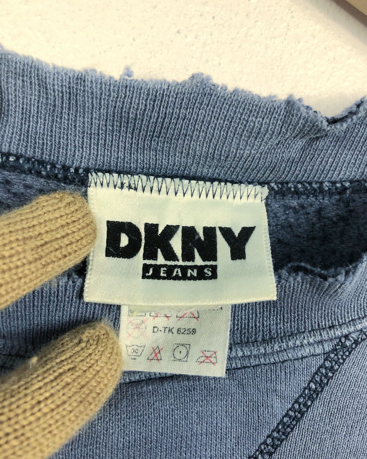 DKNY Rare Vintage 90s DKNY Big Logo Sweatshirt Made in USA Size US XXL / EU 58 / 5 - 8 Thumbnail