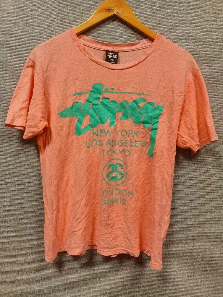 Stussy t shirt stussy world tour Size US S / EU 44-46 / 1 - 1 Thumbnail