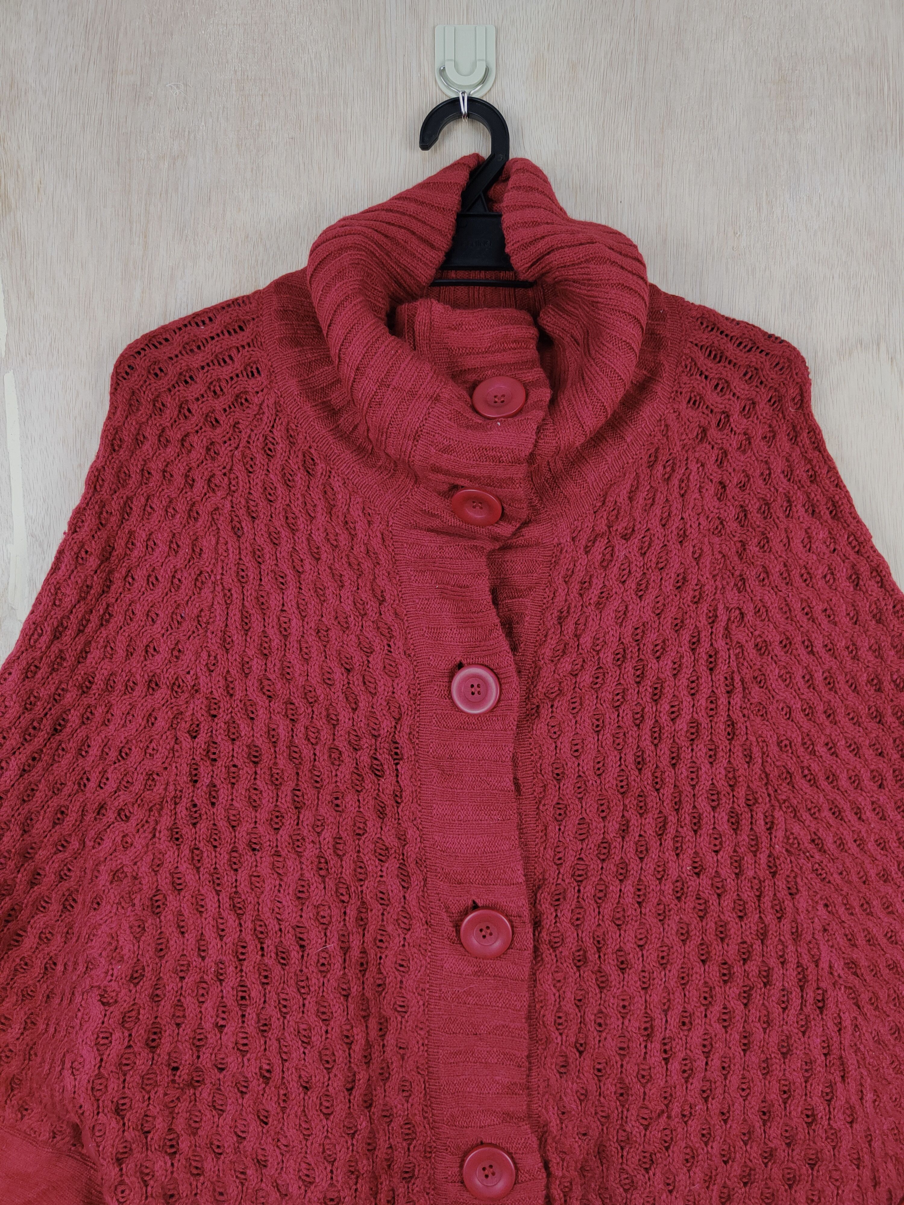 Aran Isles Knitwear × Japanese Brand × Vintage Letter (Back Number) Red Knitwear cardigan cloak capes #S306 Size M / US 6-8 / IT 42-44 - 2 Thumbnail