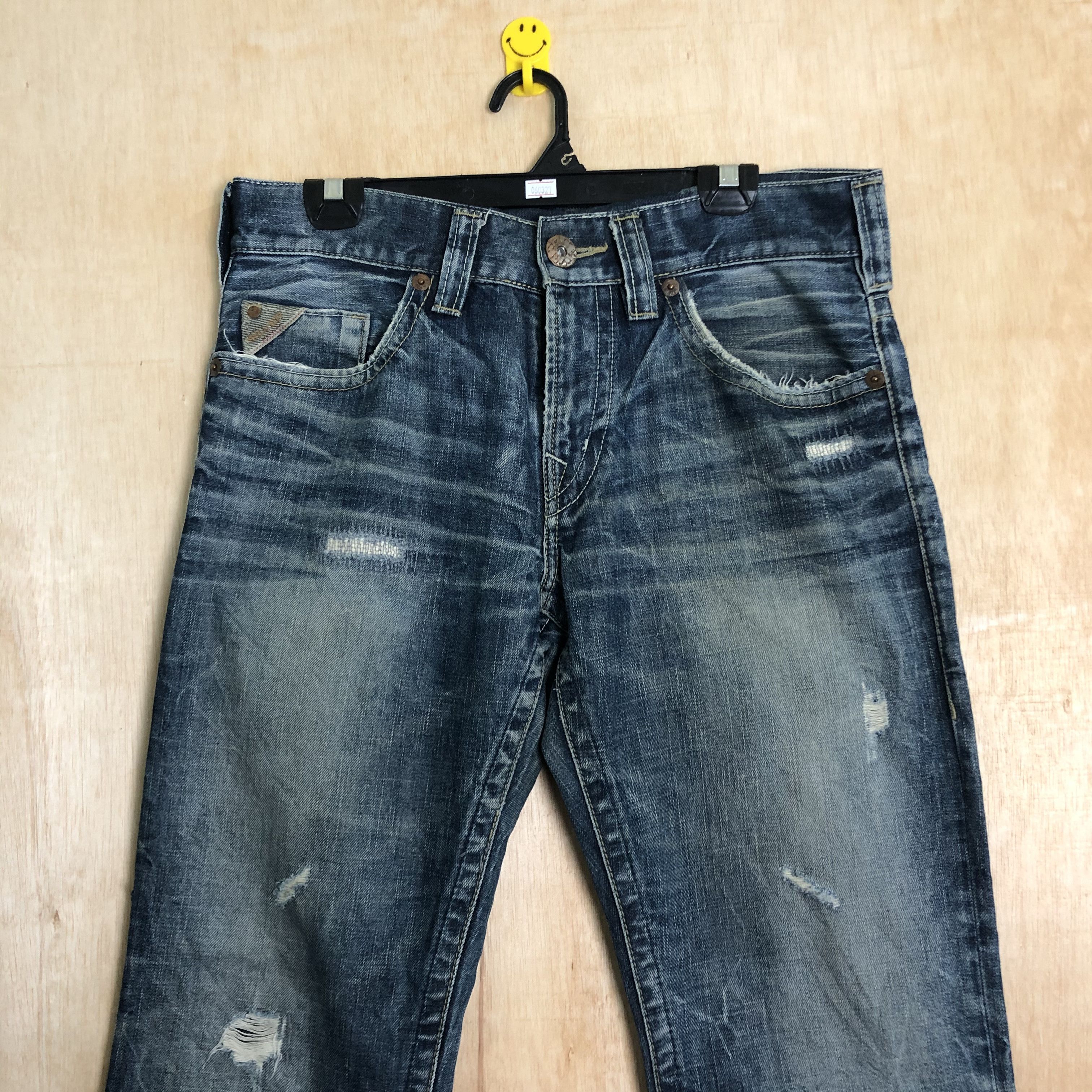 Silver Jeans Co. DLL Silver Jeans co blue distressed denim jeans #C004 Size US 31 - 3 Thumbnail