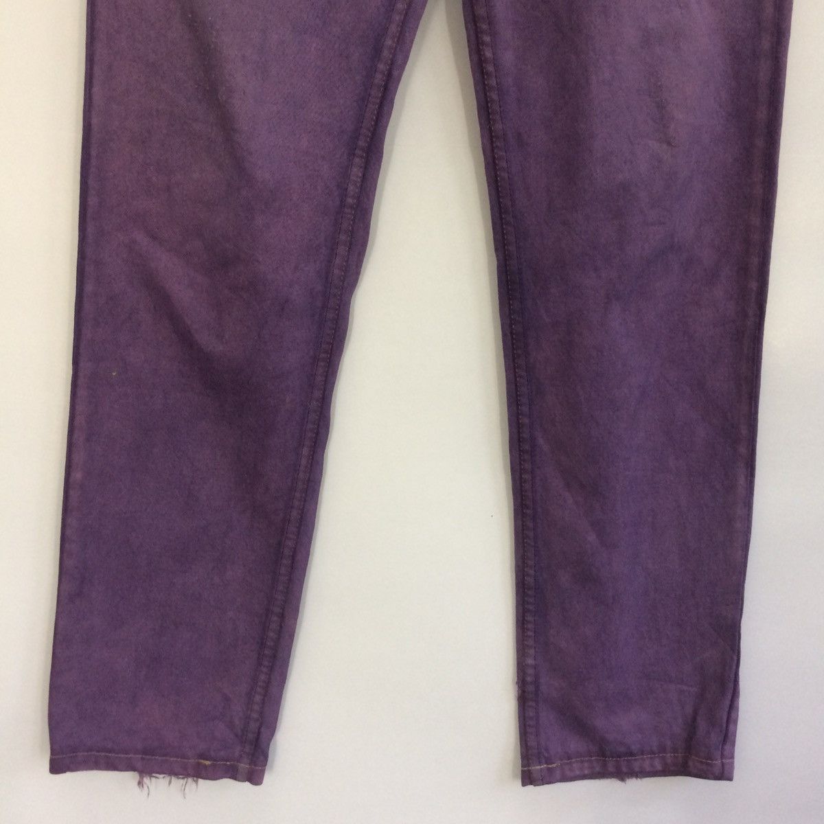 Levi's × Levi's Vintage Clothing × Vintage Offer 🔈90s Levi’s purple colour rare denim pants Size US 28 / EU 44 - 3 Thumbnail