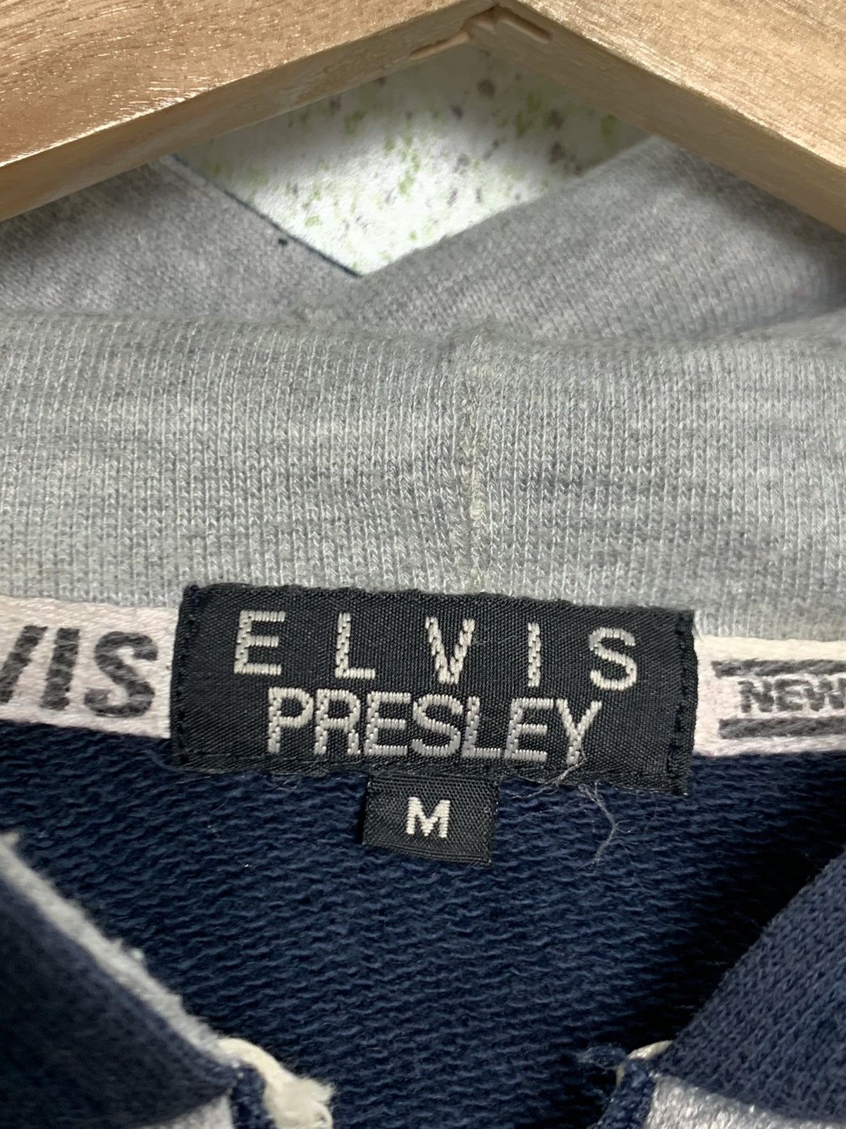 Band Tees Vintage Elvis Presley Embroidered Oversized Pullover Hoodie Size US M / EU 48-50 / 2 - 5 Thumbnail