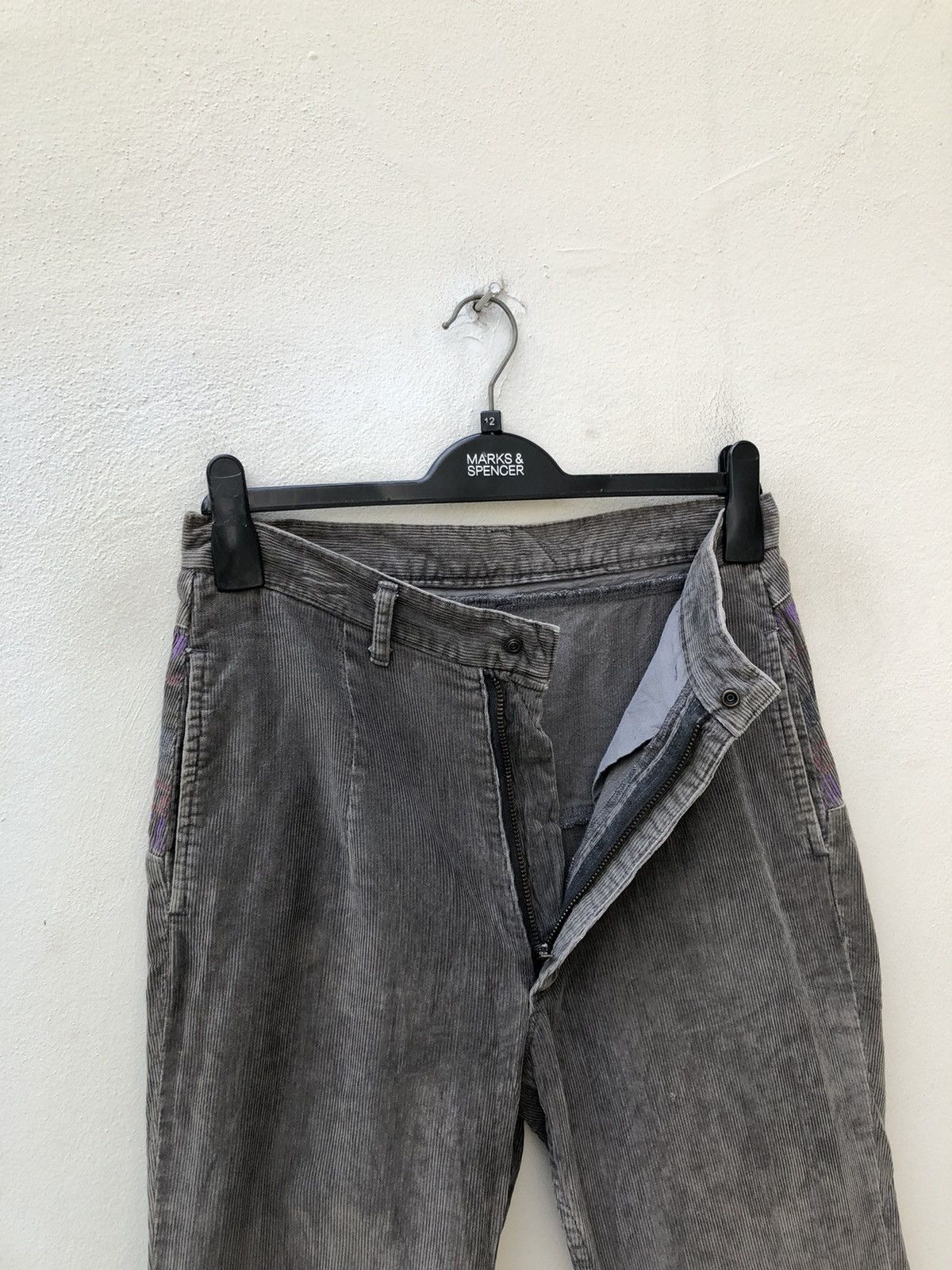 TALKING ABOUT THE ABSTRACTION Talking About The Abstraction Arabica Words Corduroy Pant Size US 29 - 11 Thumbnail