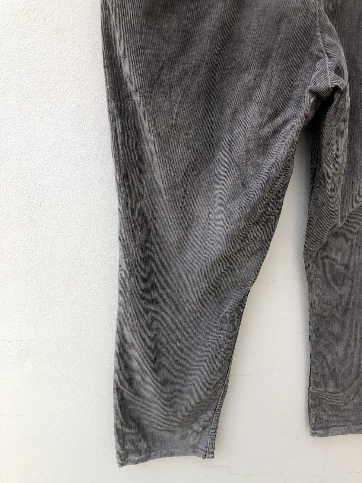 TALKING ABOUT THE ABSTRACTION Talking About The Abstraction Arabica Words Corduroy Pant Size US 29 - 6 Thumbnail