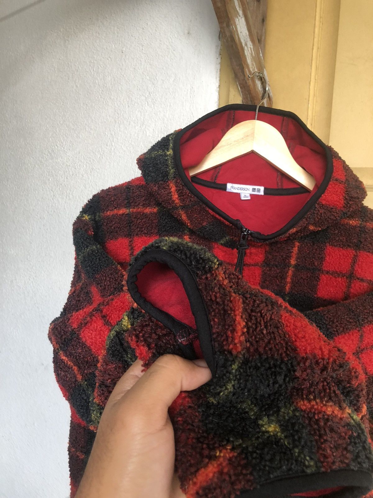 Japanese Brand J.W Anderson x Uniqlo Deep Pile Over Sized Sweater Hoodie Size XL / US 12-14 / IT 48-50 - 12 Thumbnail