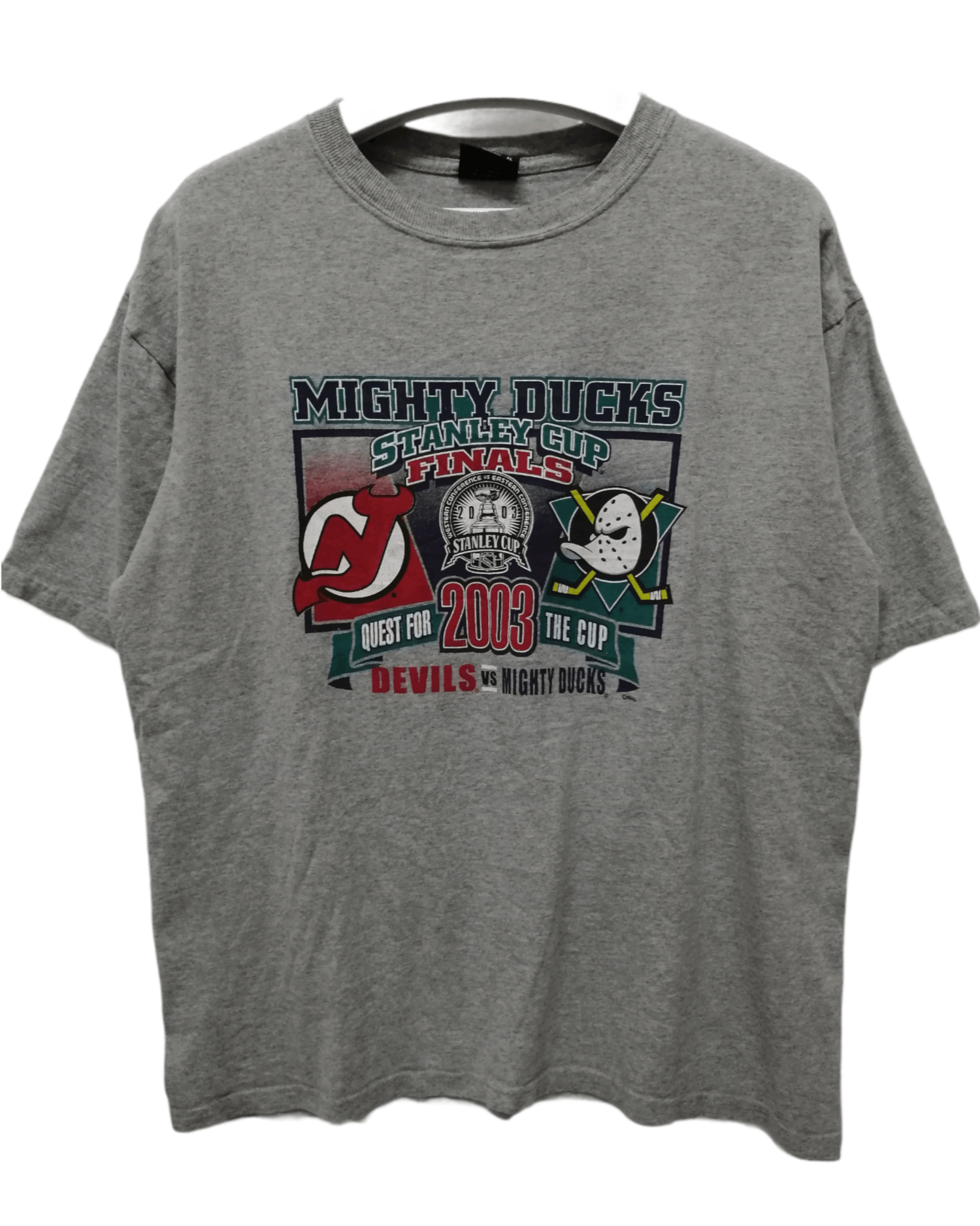 Vintage Vintage Y2K NHL Stanley Cup MIGHTY DUCKS vs DEVILS Tee Size US XL / EU 56 / 4 - 1 Thumbnail