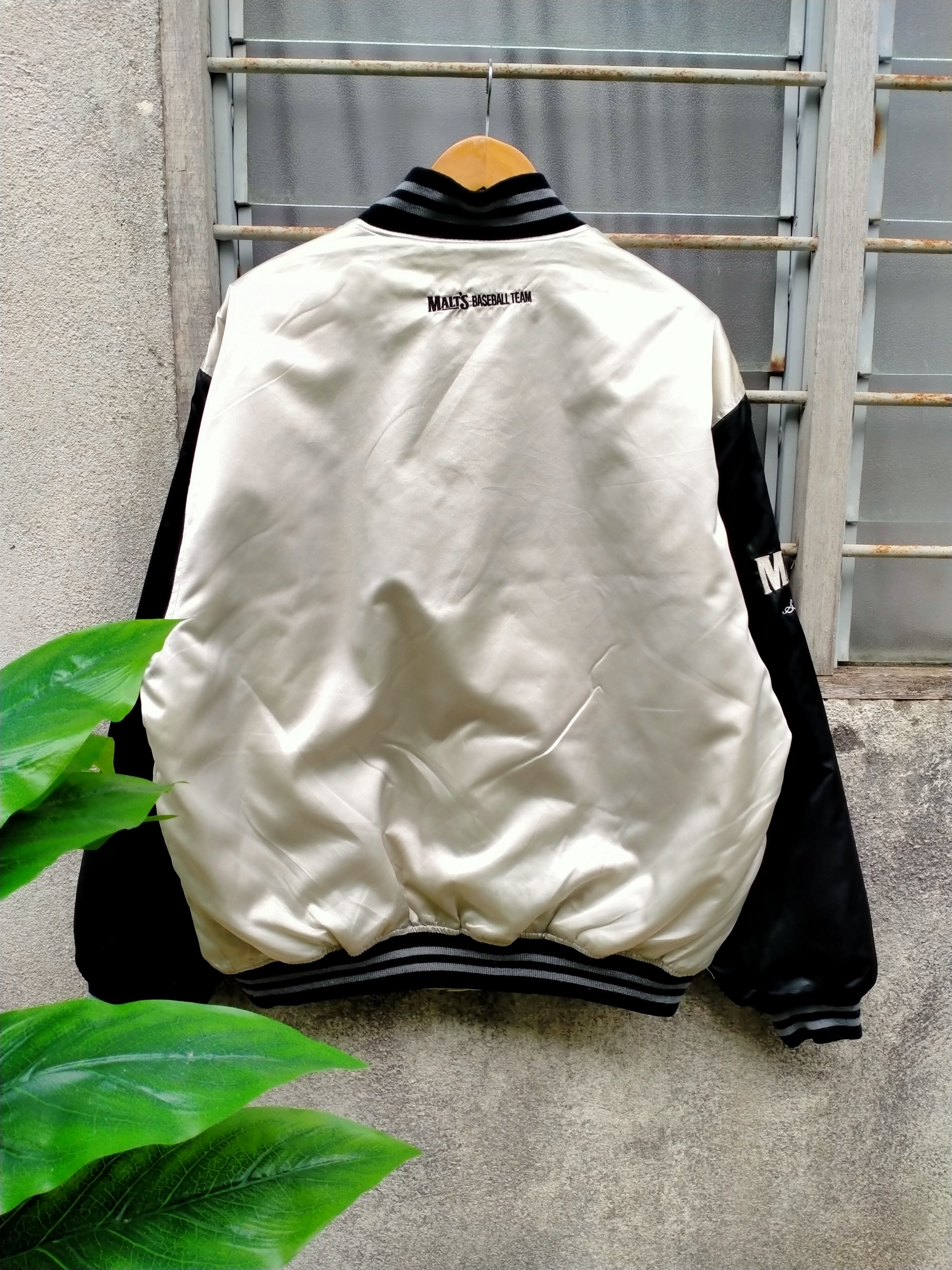 MLB ⚡️Light layer⚡️ Vintage Malts Suntory Satin Jacket Size US L / EU 52-54 / 3 - 2 Thumbnail