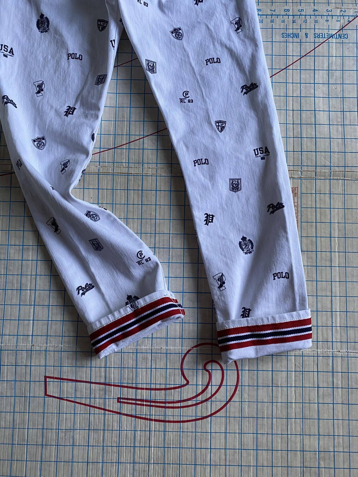 Polo Ralph Lauren Polo Ralph Lauren Logo Pattern White Denim Pants Fits 30x30 Size US 30 / EU 46 - 15 Thumbnail