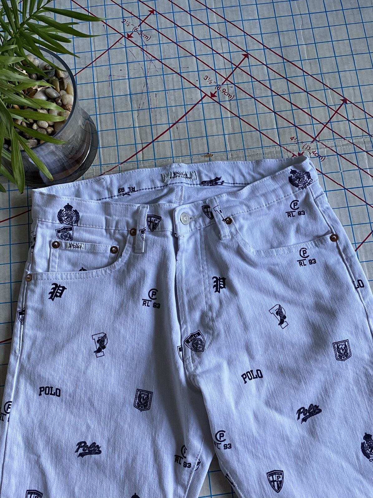 Polo Ralph Lauren Polo Ralph Lauren Logo Pattern White Denim Pants Fits 30x30 Size US 30 / EU 46 - 5 Thumbnail