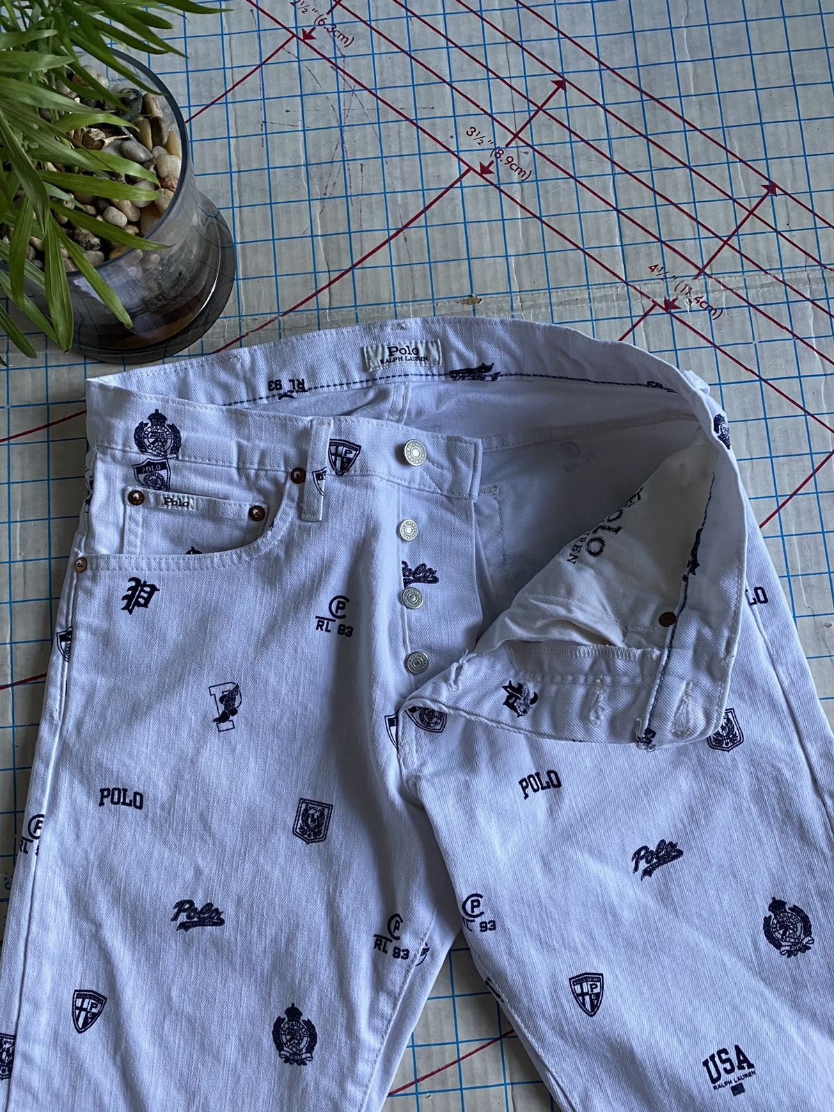 Polo Ralph Lauren Polo Ralph Lauren Logo Pattern White Denim Pants Fits 30x30 Size US 30 / EU 46 - 6 Thumbnail