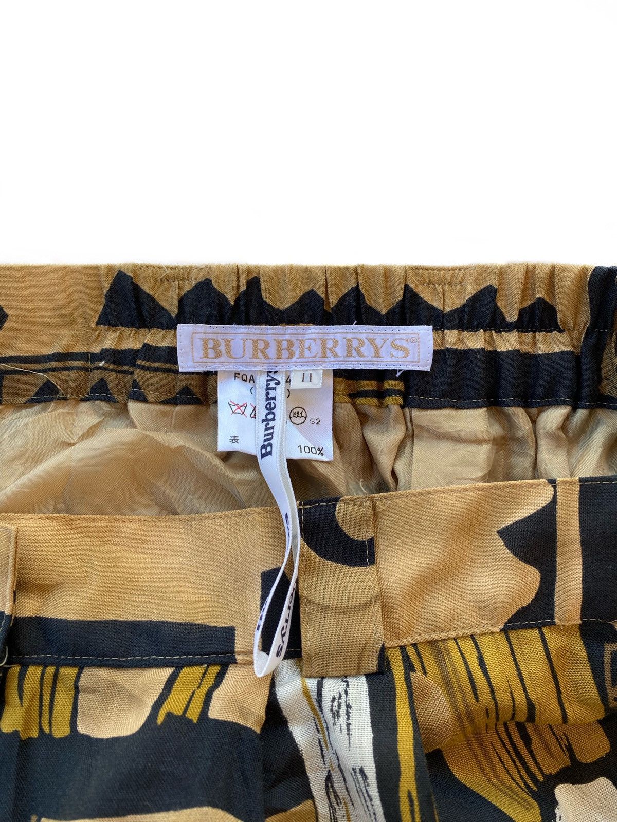 Burberry 🔥RARE‼️ Burberry Iconic Paisley Bandana Print Casual Pants Size 27" / US 4 / IT 40 - 7 Thumbnail