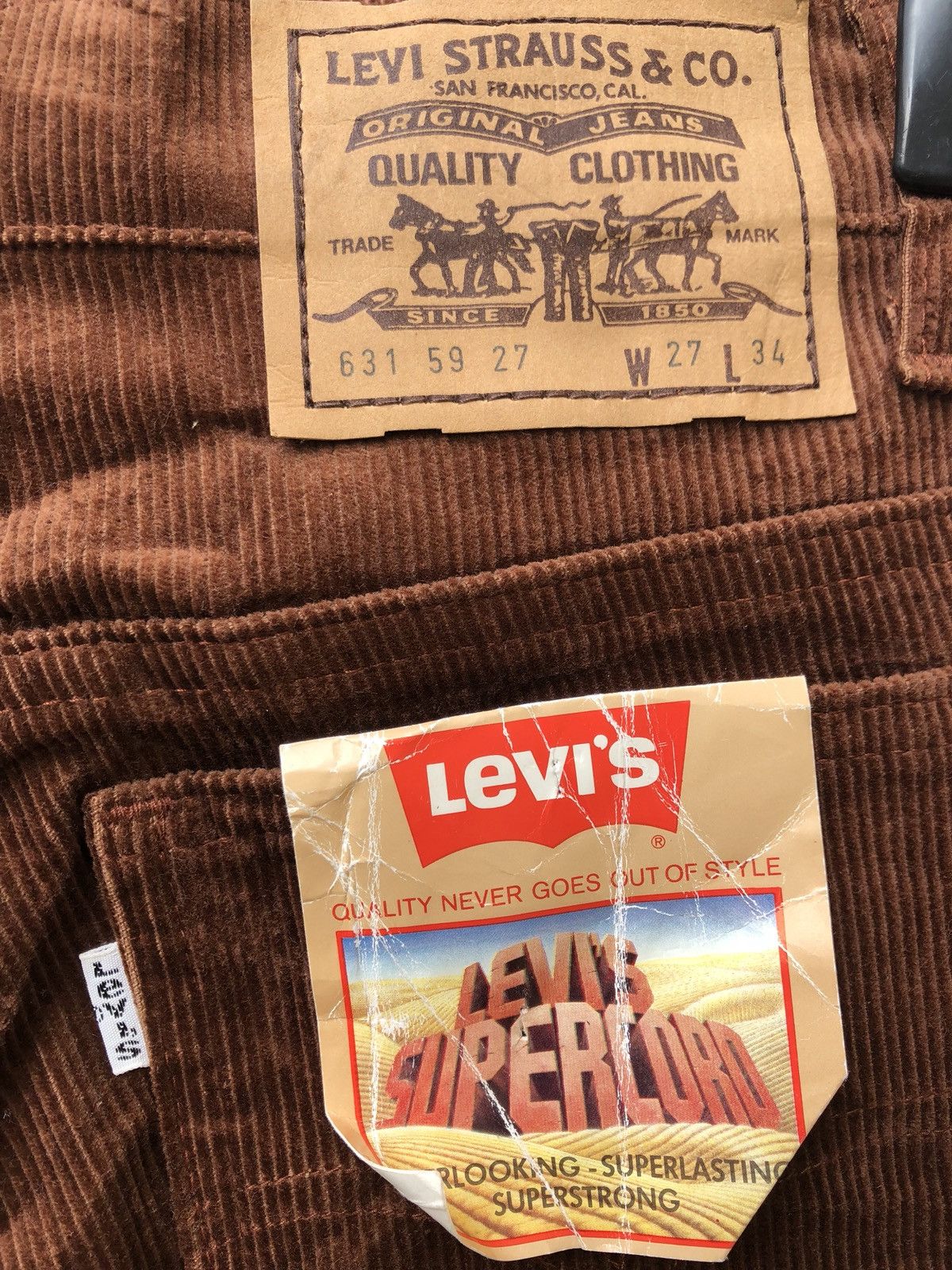 Levi's Vtg 90s Levi’s Made in Belgium Brown Corduroy Pant Size US 26 / EU 42 - 9 Thumbnail