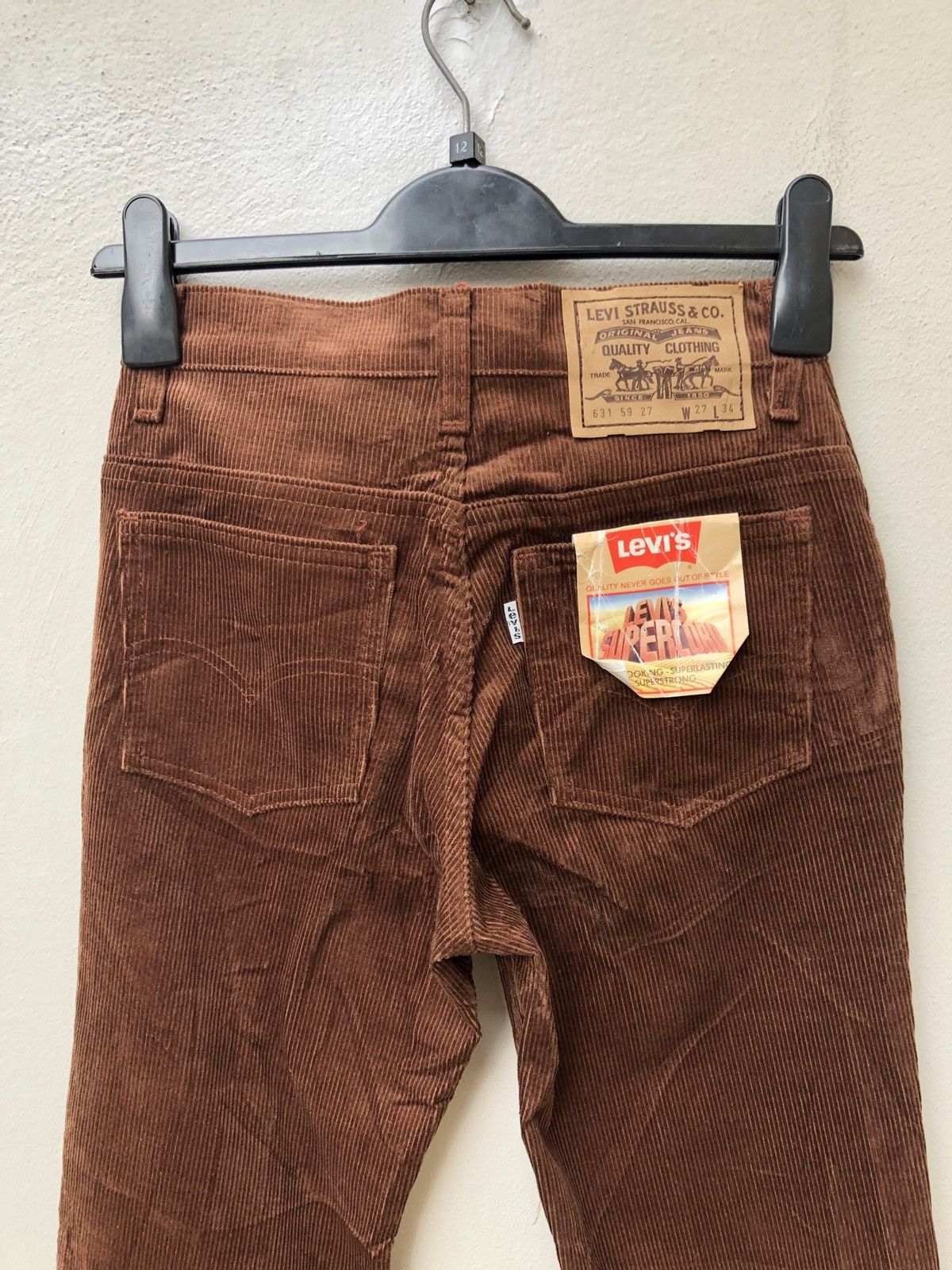 Levi's Vtg 90s Levi’s Made in Belgium Brown Corduroy Pant Size US 26 / EU 42 - 8 Thumbnail