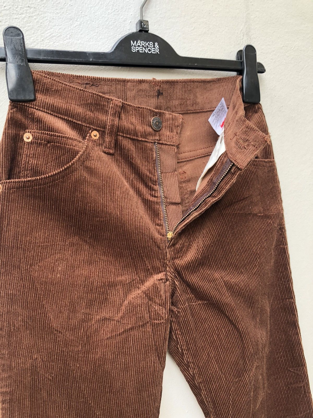 Levi's Vtg 90s Levi’s Made in Belgium Brown Corduroy Pant Size US 26 / EU 42 - 6 Thumbnail