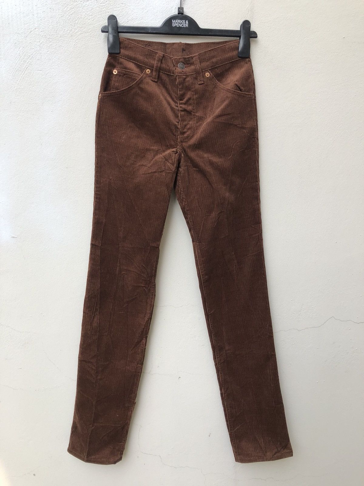 Levi's Vtg 90s Levi’s Made in Belgium Brown Corduroy Pant Size US 26 / EU 42 - 1 Thumbnail
