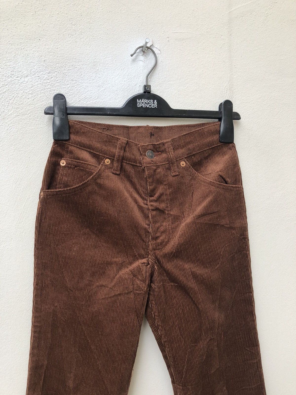Levi's Vtg 90s Levi’s Made in Belgium Brown Corduroy Pant Size US 26 / EU 42 - 2 Thumbnail