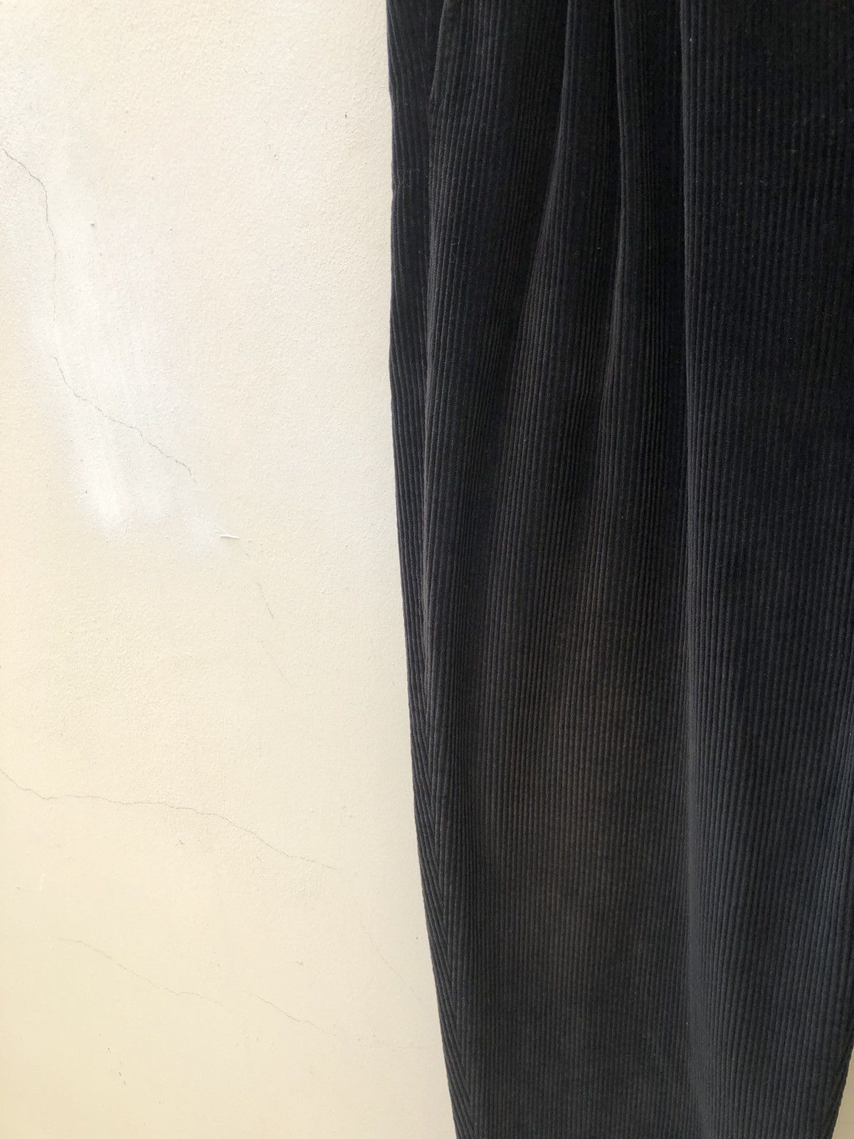 Versace Vintage Gianni Versace Couture Italy Black Corduroy Trouser Size US 34 / EU 50 - 10 Thumbnail