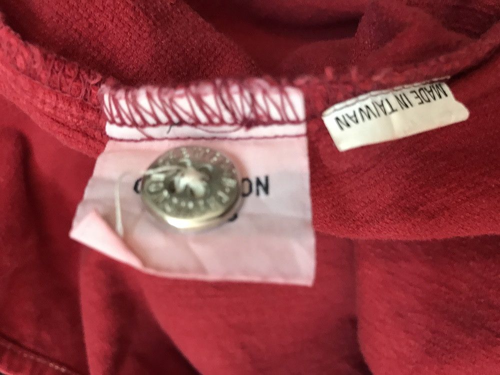 Chevignon Vintage Chevignon Sport The Athletic Issue Corduroy PullOver Size US L / EU 52-54 / 3 - 11 Thumbnail